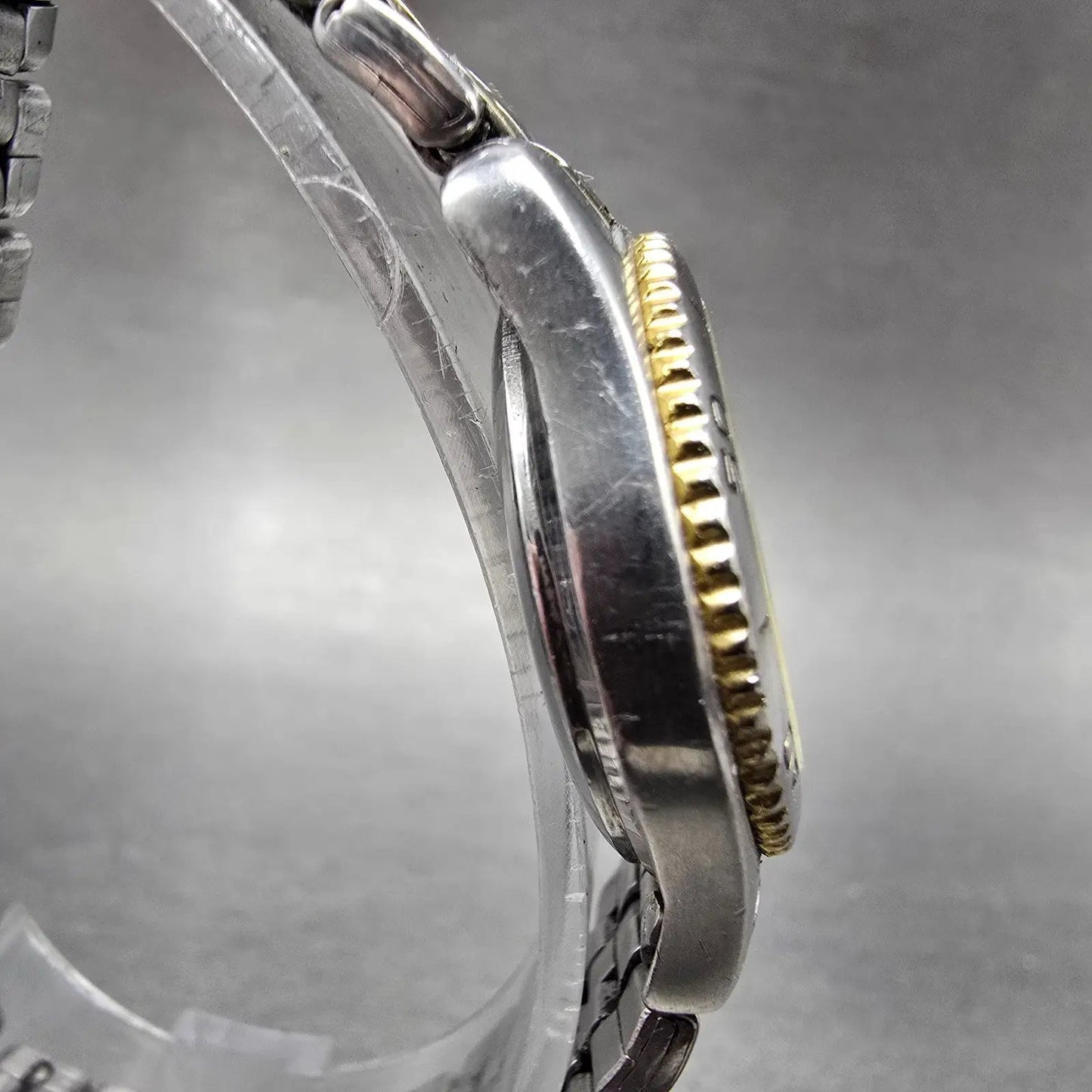 Citizen Dive Watch Women 27mm Black Dial Two Tone Daydate 6000-K06487 NewBattery3