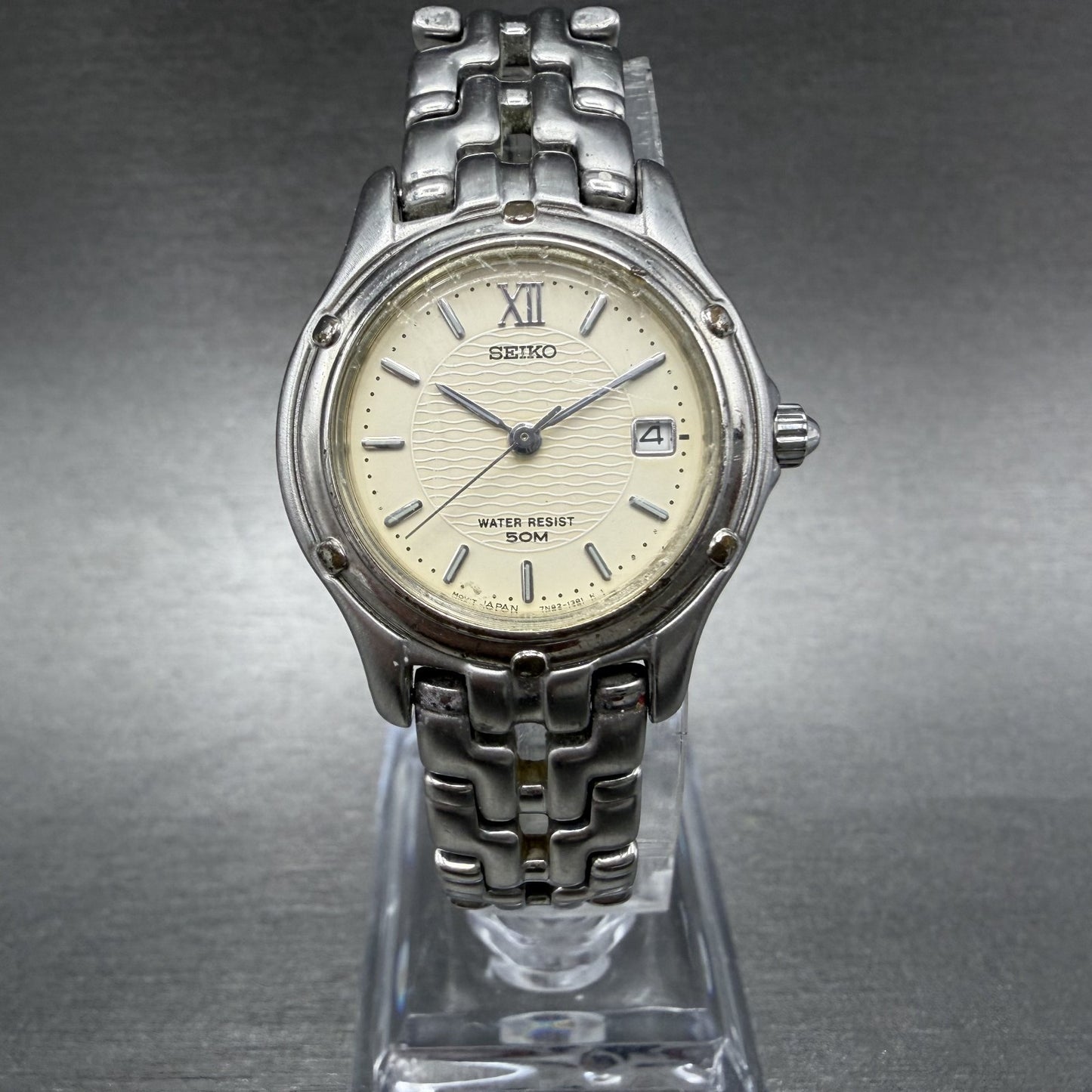 Seiko Watch Women 26mm Cream Dial Silver Tone Date Round 7N82-0599 New Battery Y0