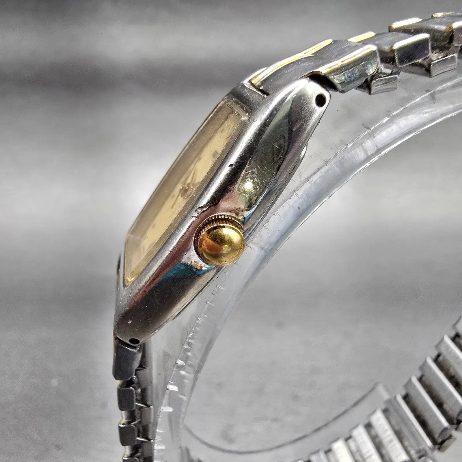 Seiko Watch Women 17mm Cream Dial Silver Tone Oval 1N01-5B69 New Battery Vintage2