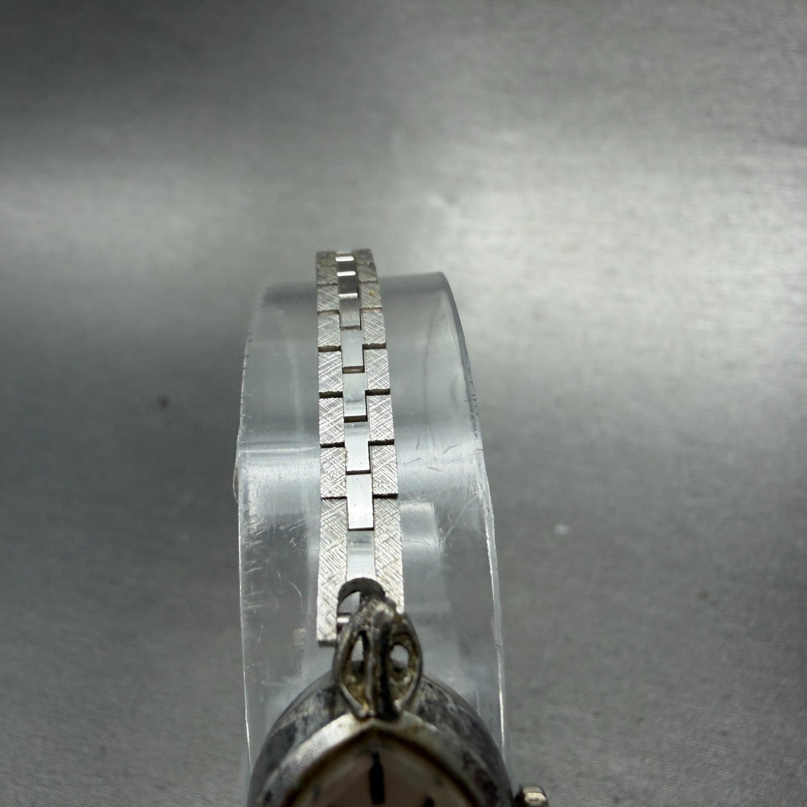 Seiko Watch Women 15mm Silver Dial Silver Tone Oval Manual 11-7430 Runs Vintage4