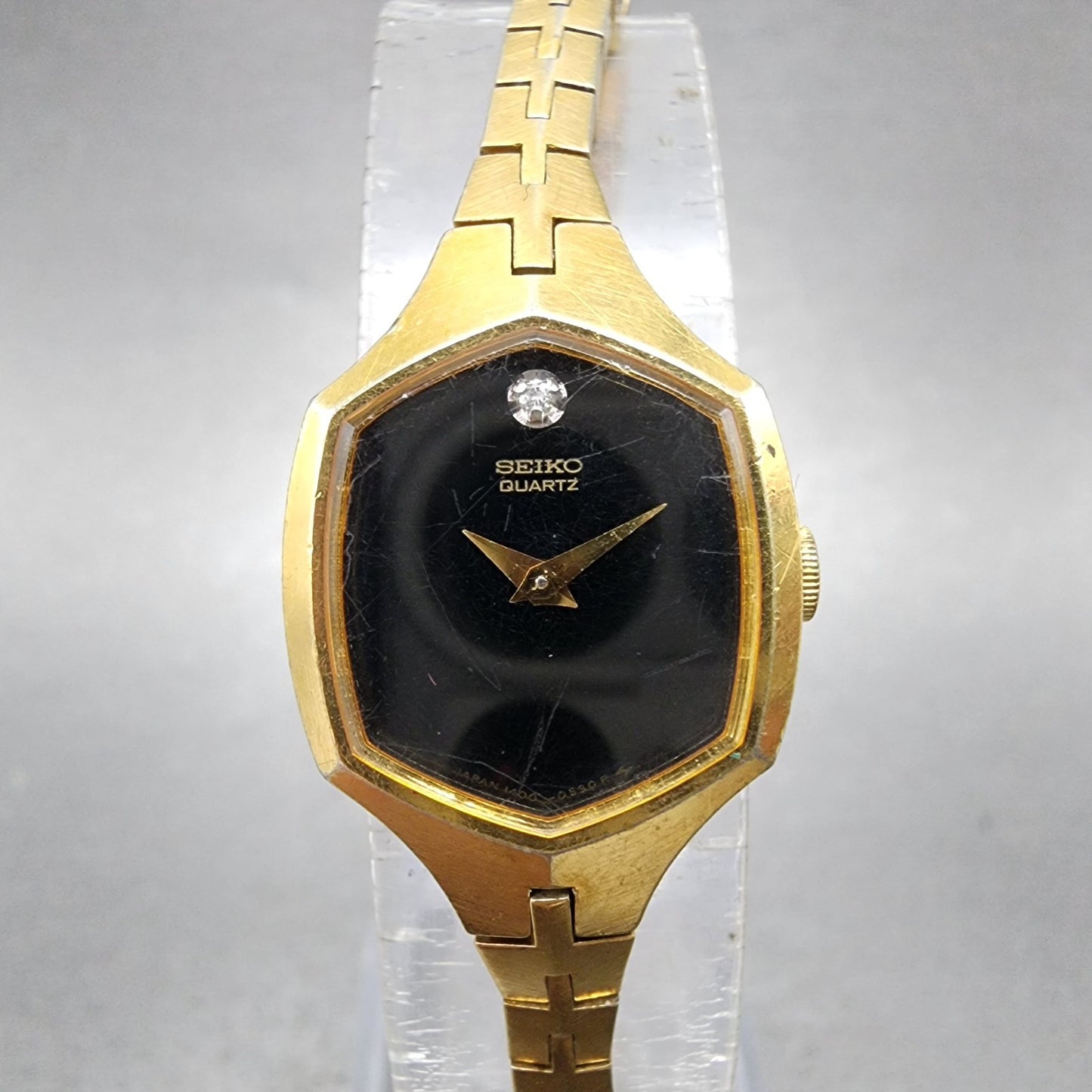Seiko Watch Women 18mm Black Dial Gold Tone Hexagon 14005319 New Battery0