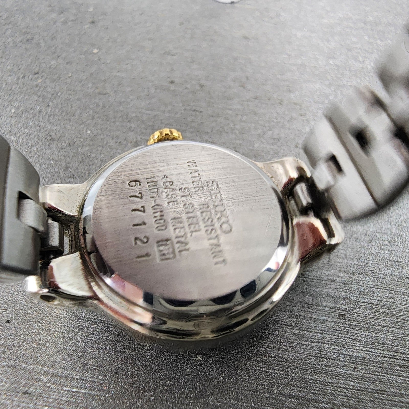 Seiko Watch Women 21mm Silver Dial Two Tone Round 1n010h00 New Battery9