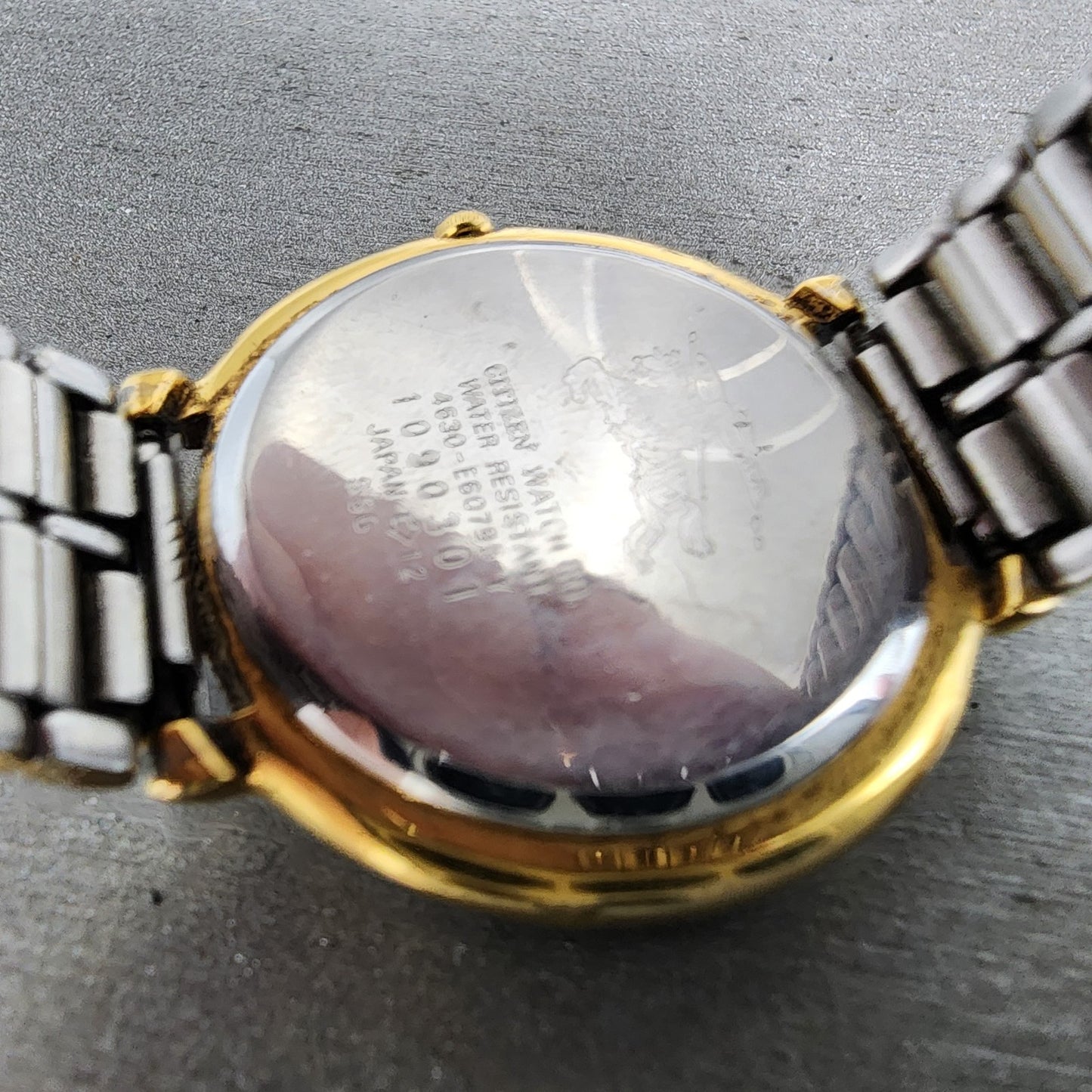 Burberry Watch Men 32mm Champagne Dial Two Tone Round 4630-E60795 PARTS