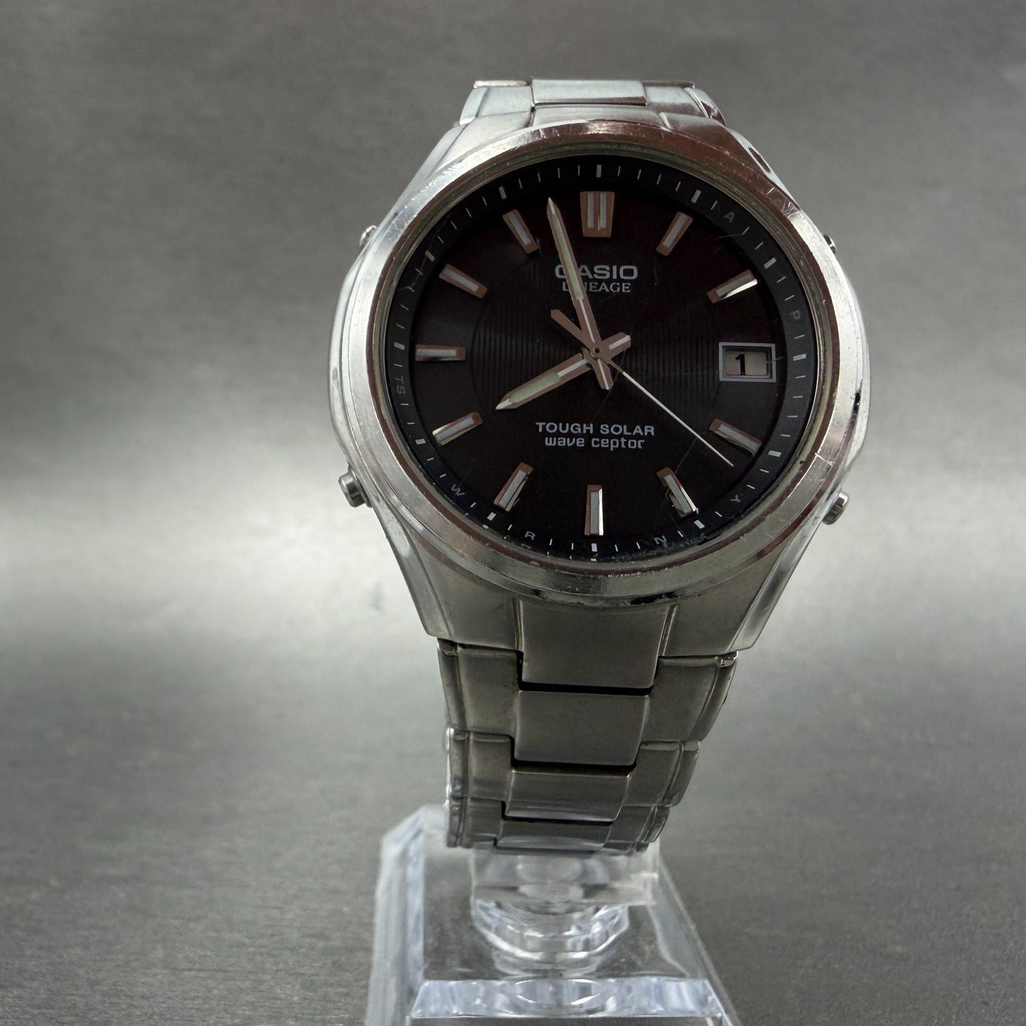 Casio Lineage Watch men 38mm Black Dial Steel Date Round Solar LIW-120 Runs5