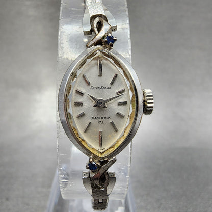 Seiko Solar Watch Women 15mm White Dial Silver Tone Manual 10-7840 Runs