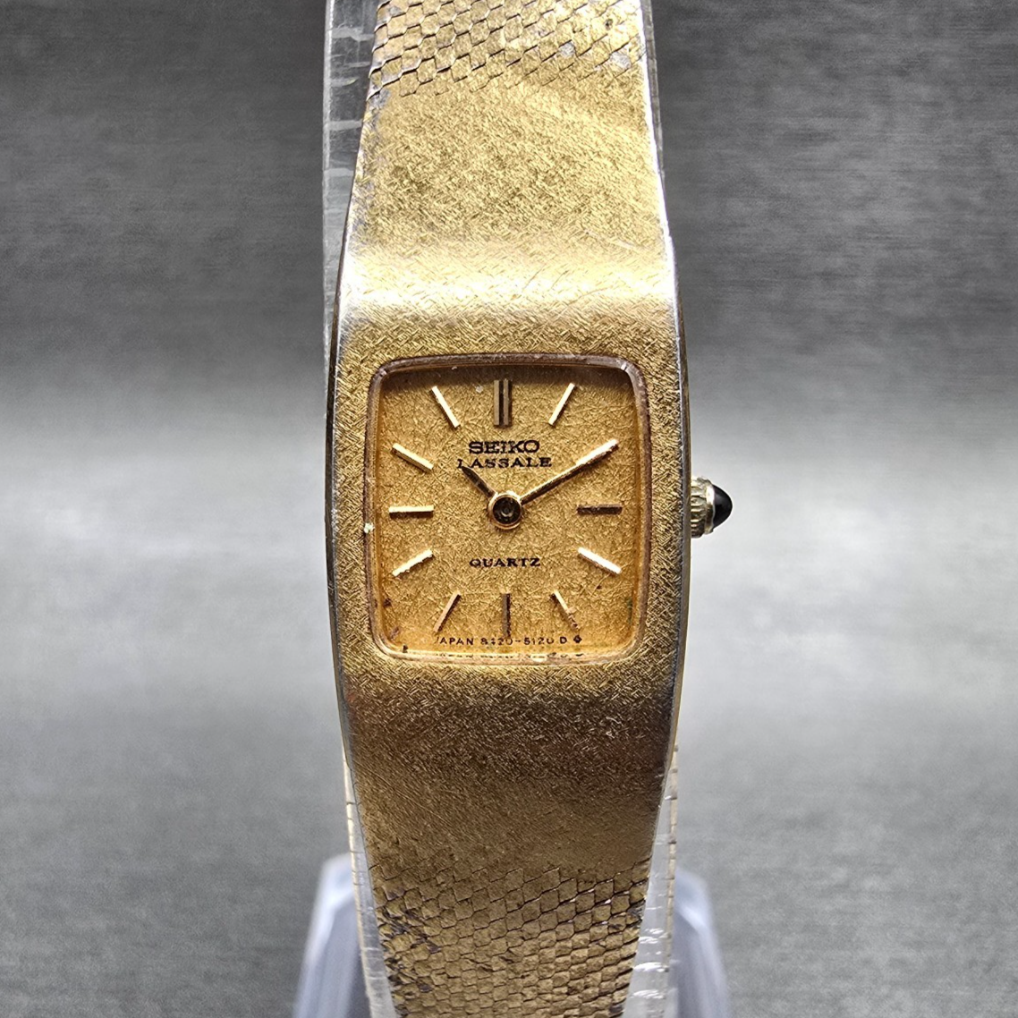 Seiko Lassale Watch Women 15mm Gold Dial Gold Tone Rectangle 5420-5109 New Batt0