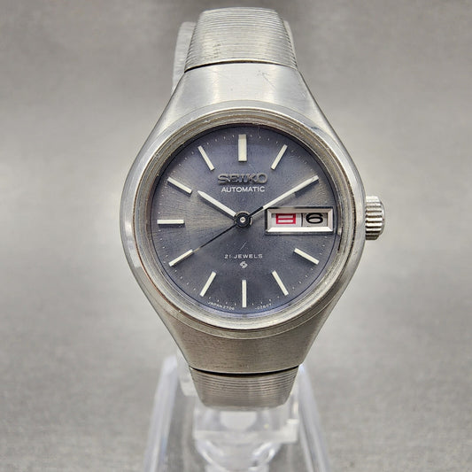 Seiko Automatic Watch Women 24mm Blue Dial Silver Tone Daydate 2706-0110 Runs