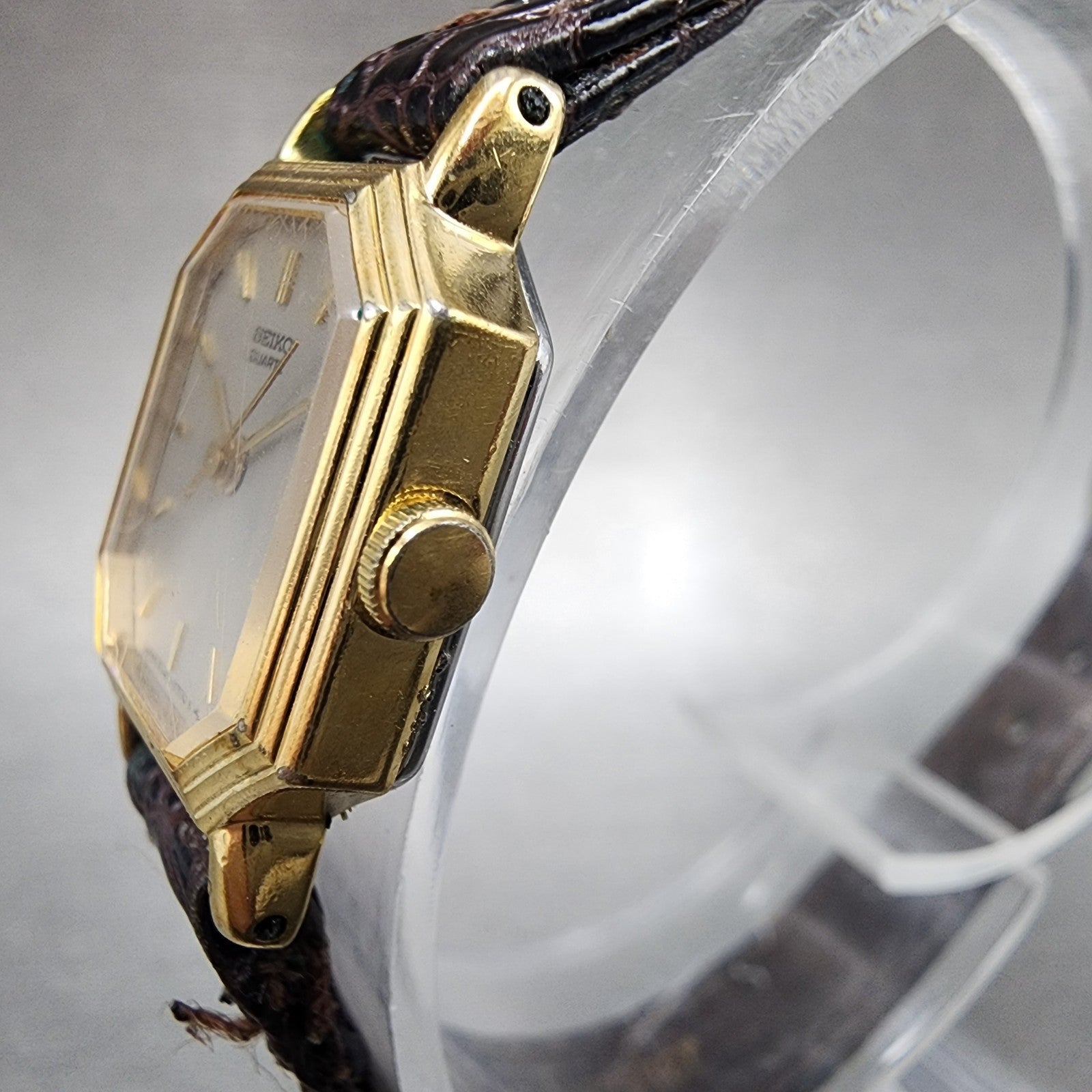 Seiko Tank Watch Women 16mm Gray Dial Gold Tone Octagon 2c215279 New Battery2
