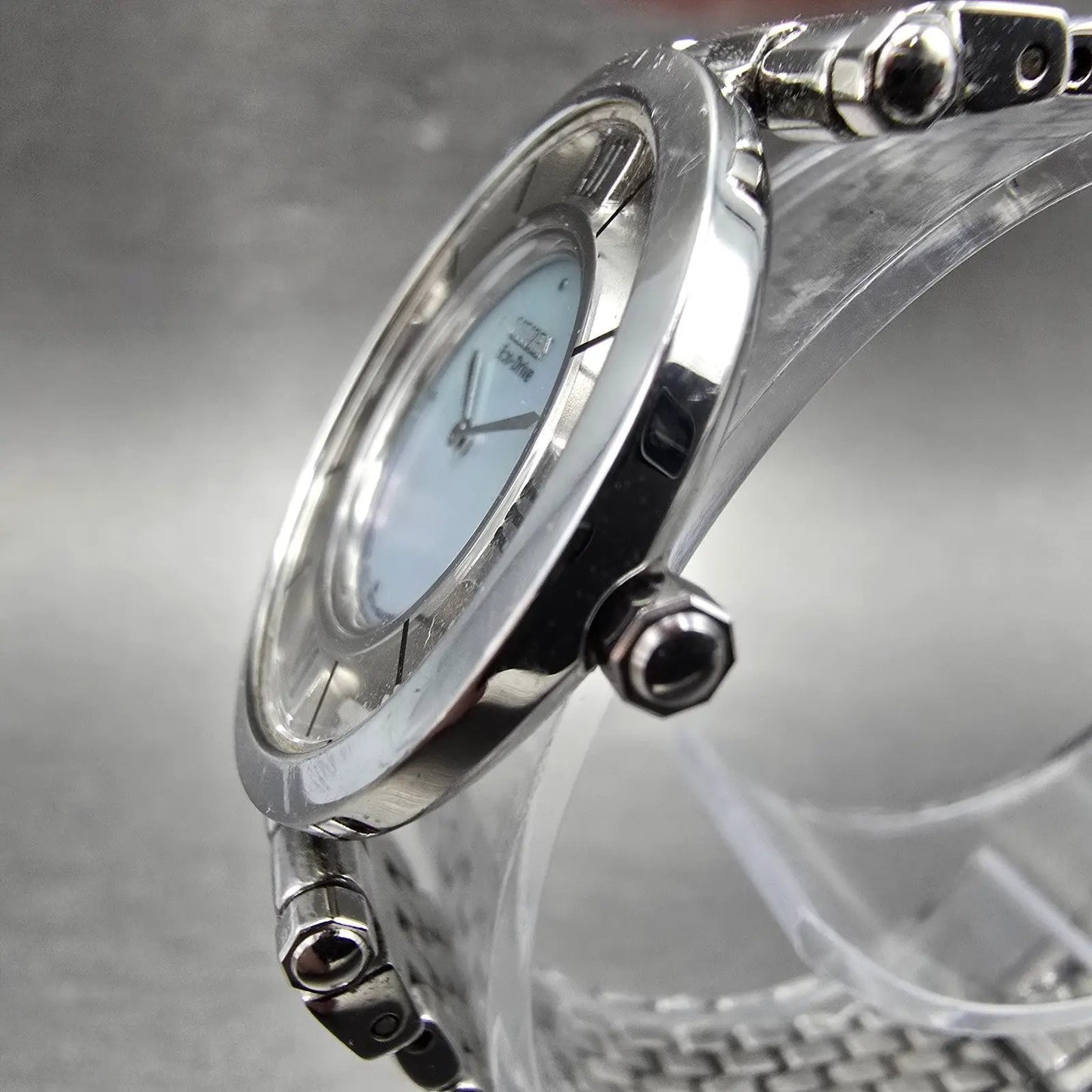 Citizen Eco-Drive Watch Women 28mm MOP Dial Silver Tone Round G670-S027616 Runs2