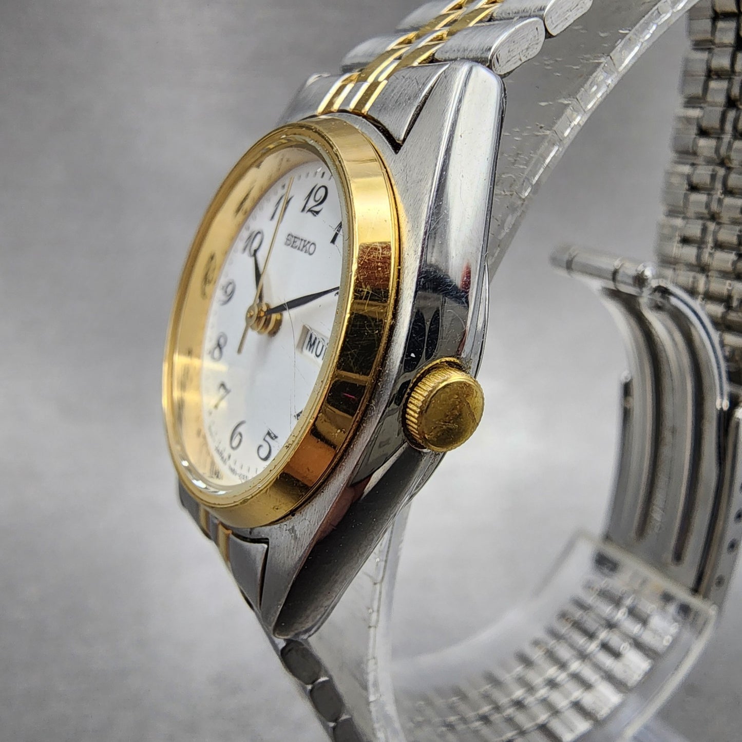 Seiko Watch Women 24mm White Dial Two Tone Daydate Round 7N830011 New Battery2