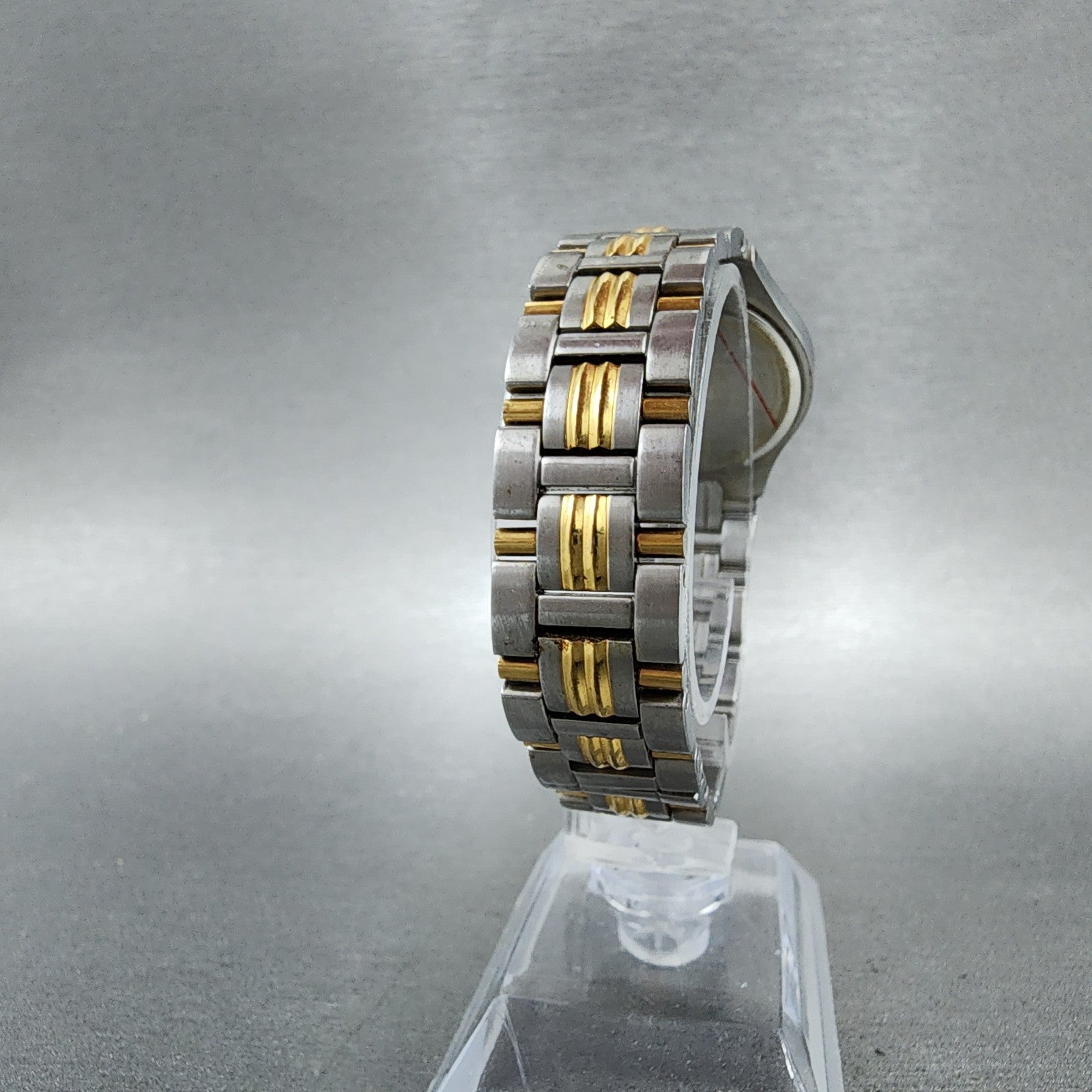 Bulova Watch Women 29mm MOP Dial Two Tone Date Round 98P116 New Battery7
