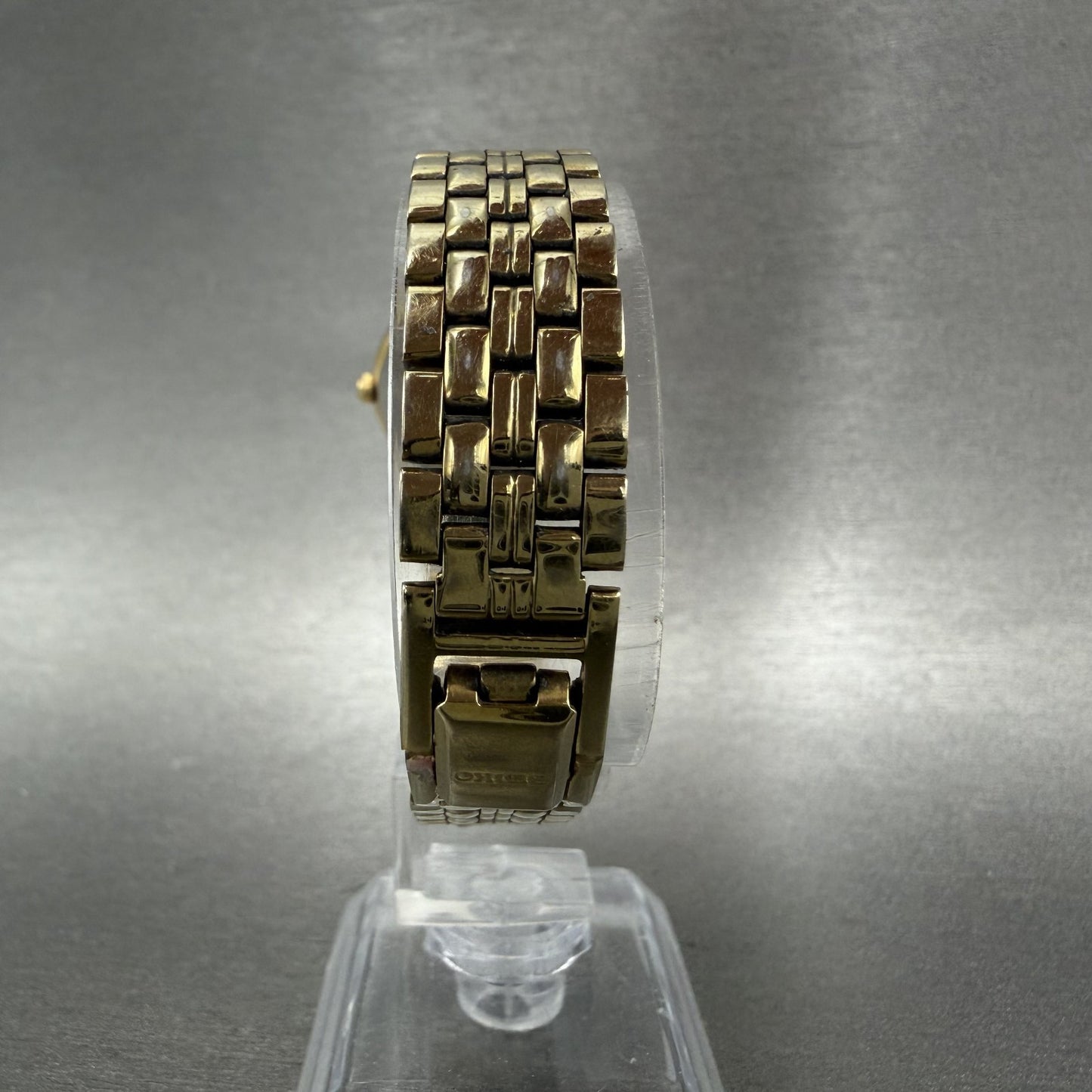 Seiko Watch Women 24mm Champagne Dial Gold Tone Round V7012K00 New Battery7