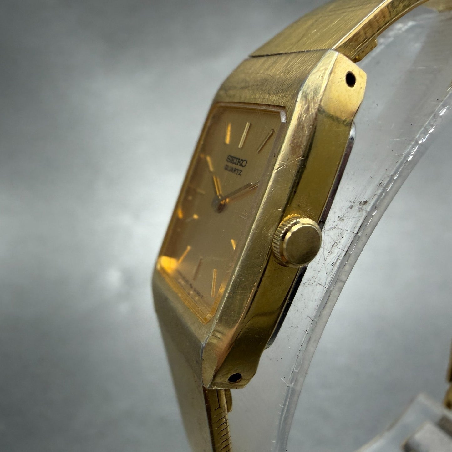 Seiko Tank Watch Women 16mm Champagne Dial Gold Tone 2C20-5059 New Battery2