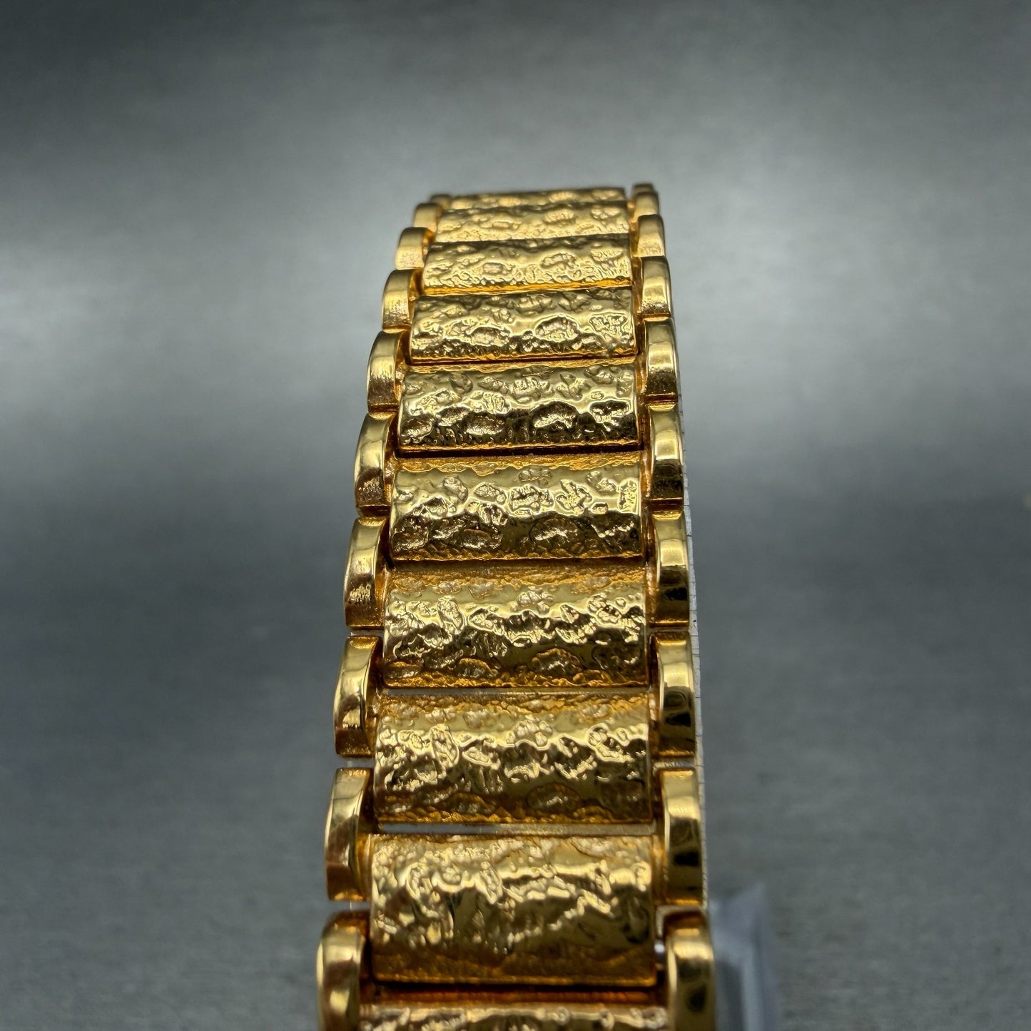 Pulsar Watch Women 15mm Gold Dial Gold Nugget Rectangle Y520-5010 New Batt NOS4