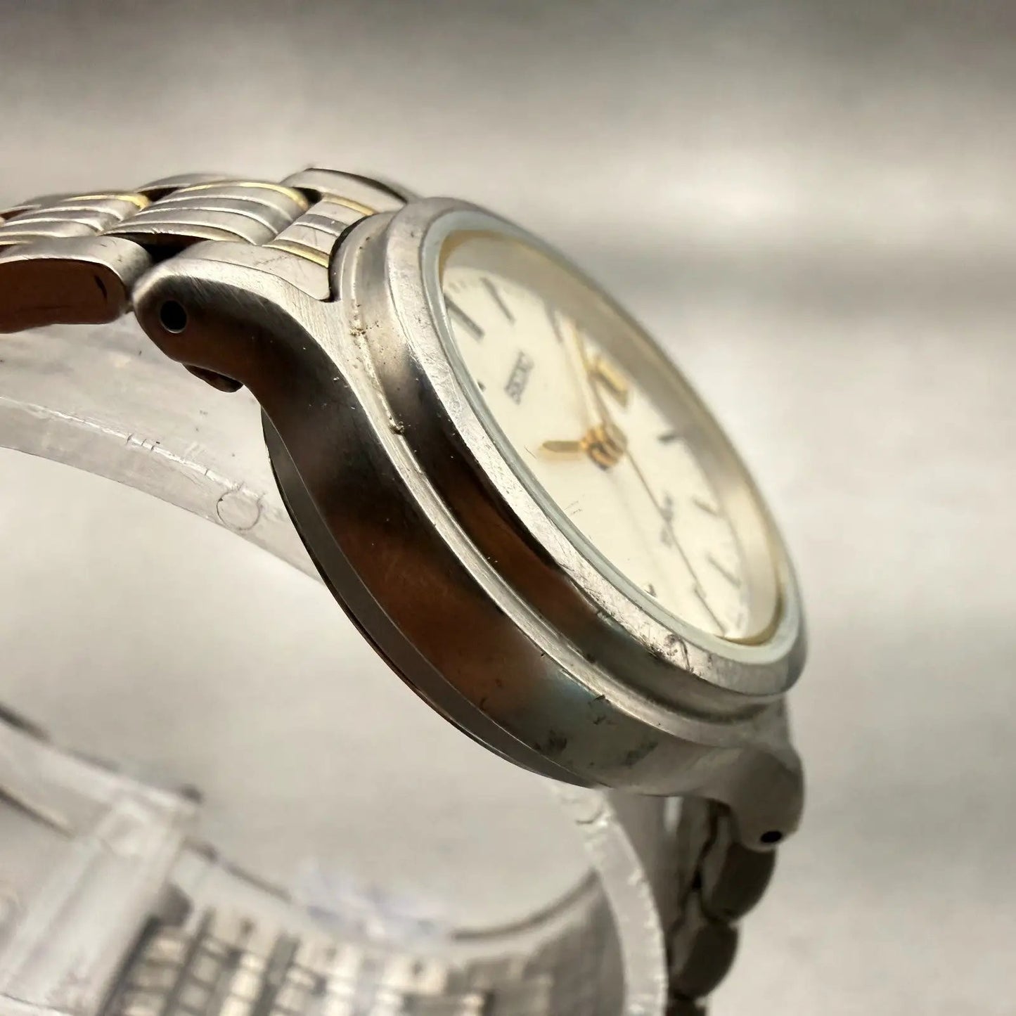 Seiko Titanium Watch Women 26mm White Dial Date Round 7N82-6D80 New Battery3