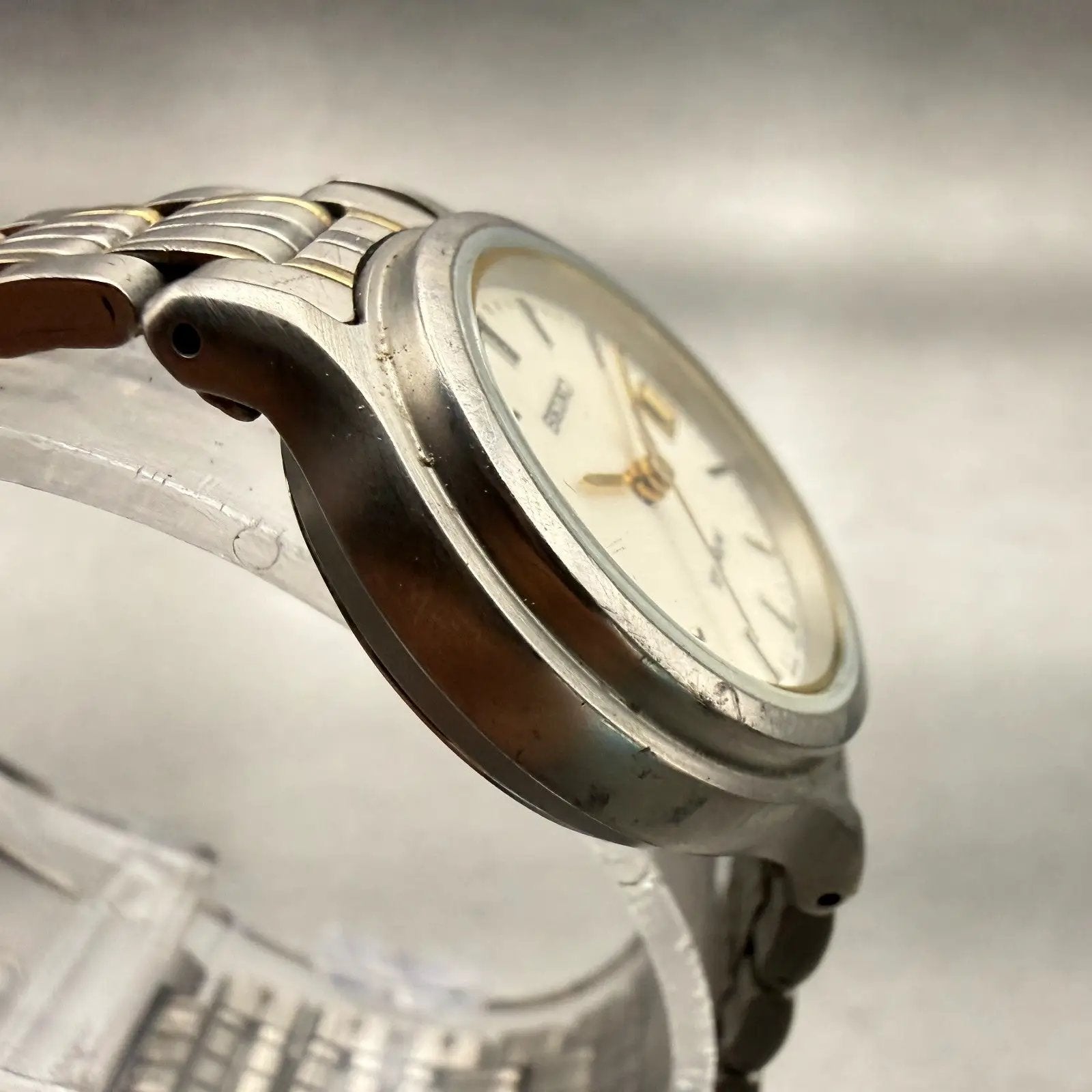 Seiko Titanium Watch Women 26mm White Dial Date Round 7N82-6D80 New Battery3