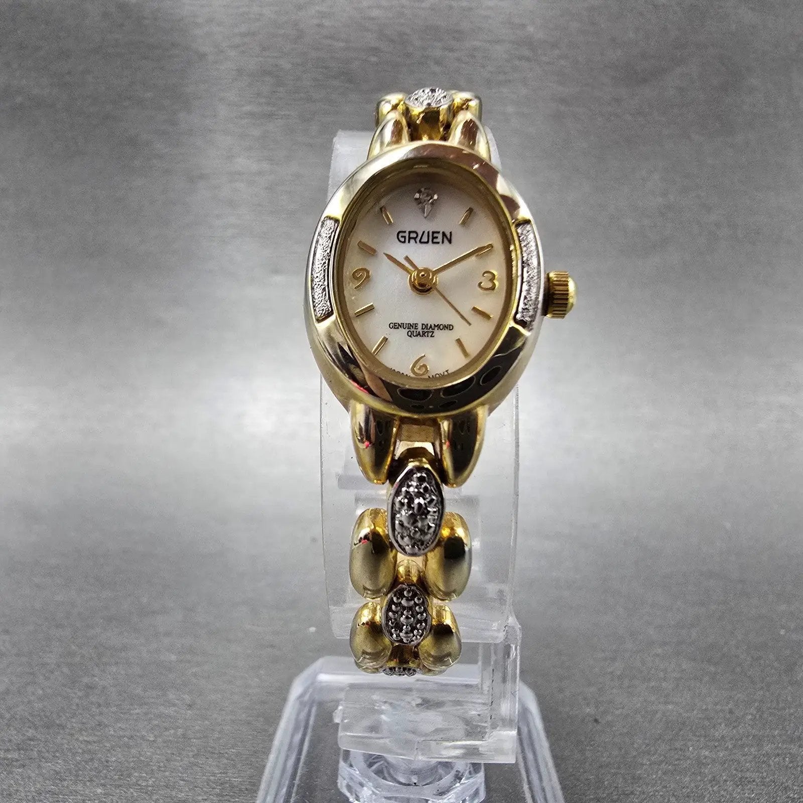 Gruen Watch Women 18mm MOP Dial Two Tone Ovel New Battery Vintage5