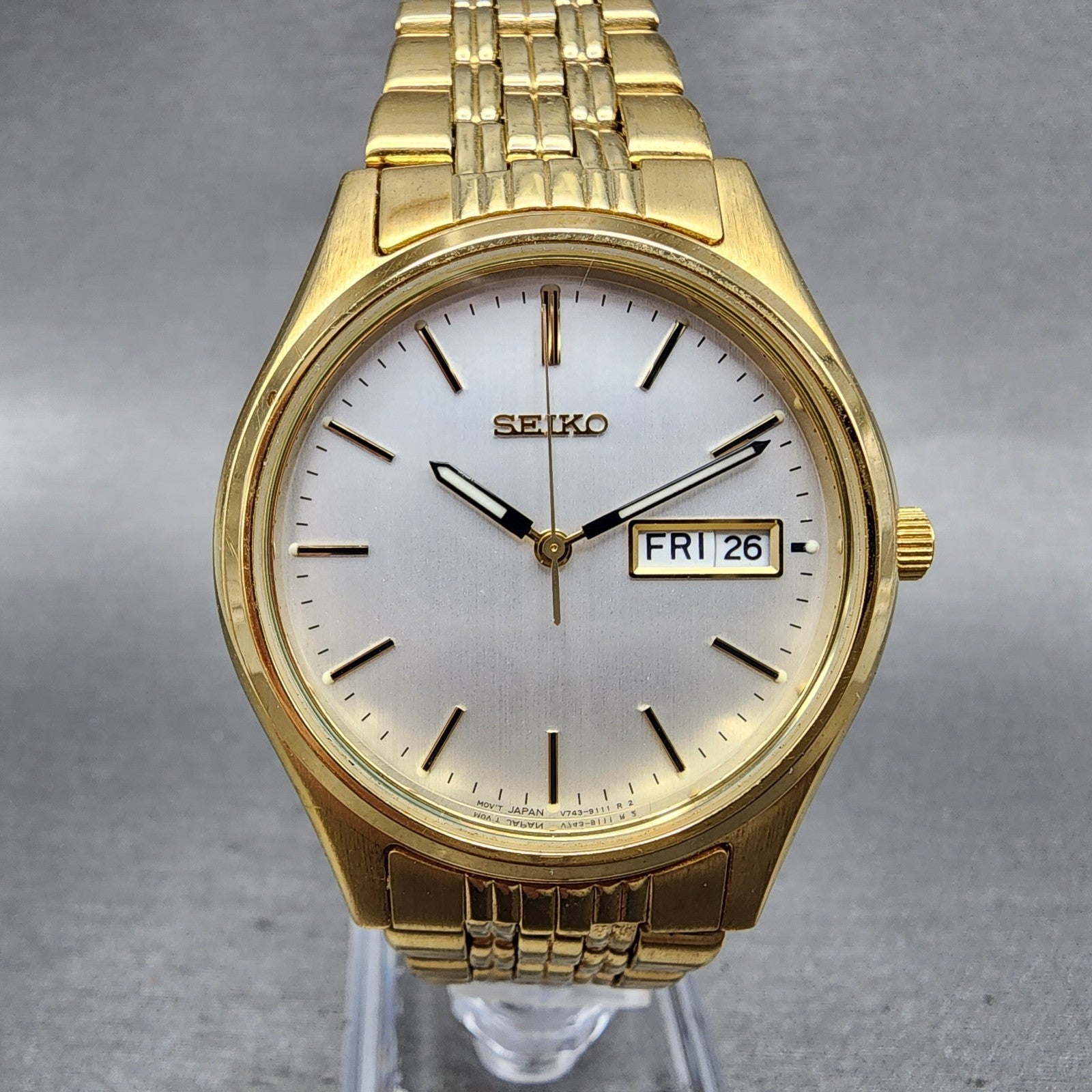 Seiko Watch Men 37mm Silver Dial Gold Tone Daydate Round V7439009 New Battery0