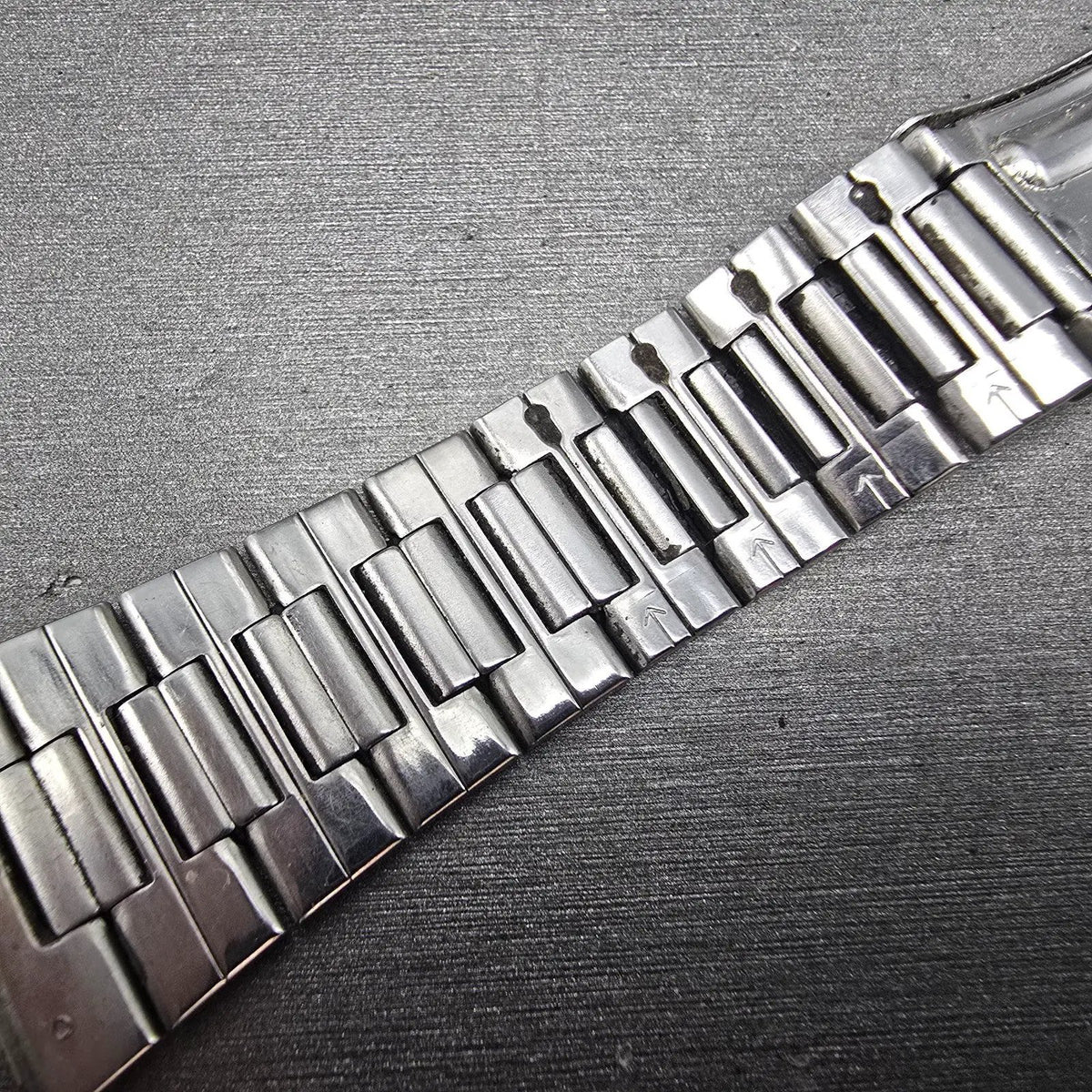 Seiko SQ Bracelet 19mm Stainless Steel Silver Tone Tri Folding Clasp READ!! Z3358
