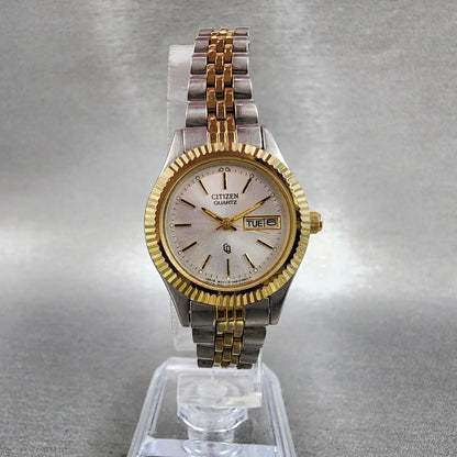 Citizen CQ Watch Women 25mm Silver Dial Two Tone Daydate 1002r15119 New Battery5