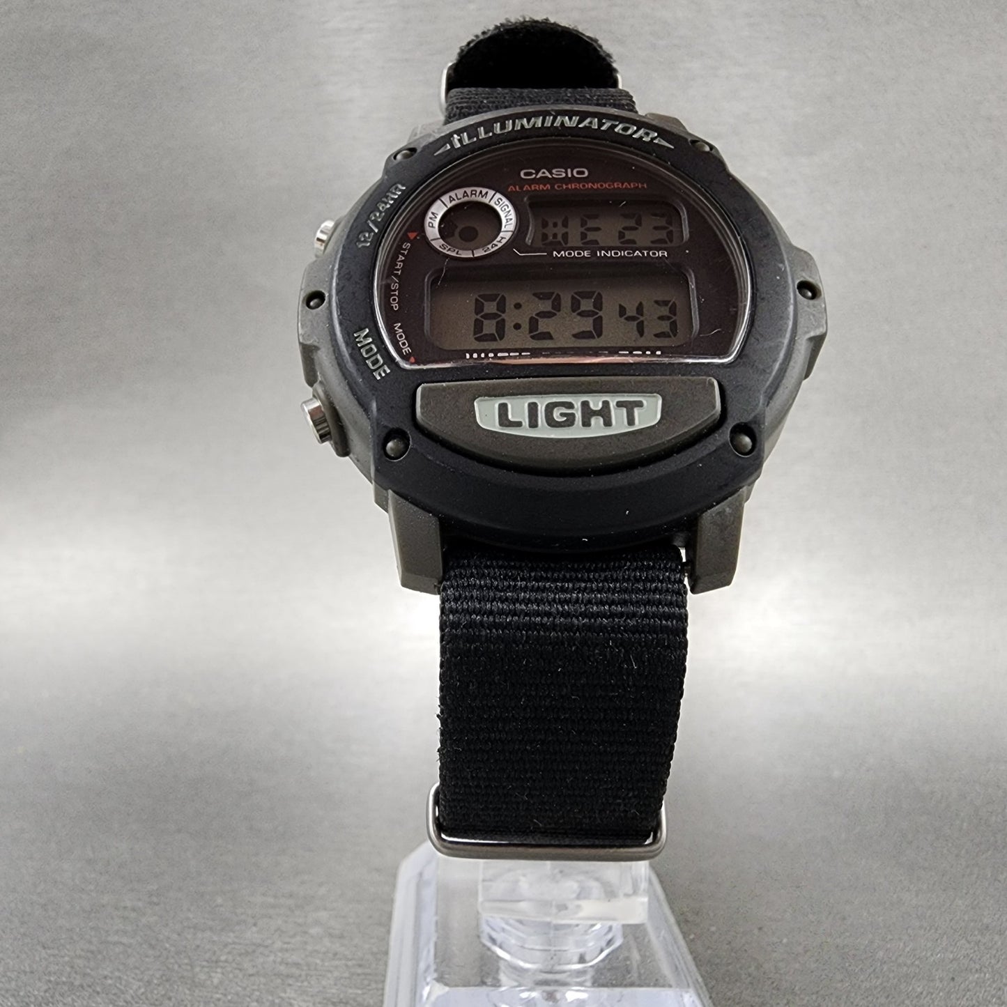 Casio Illuminator Watch Men 44mm Digital Silver LCD Alarm Chrono W87H New Batt5