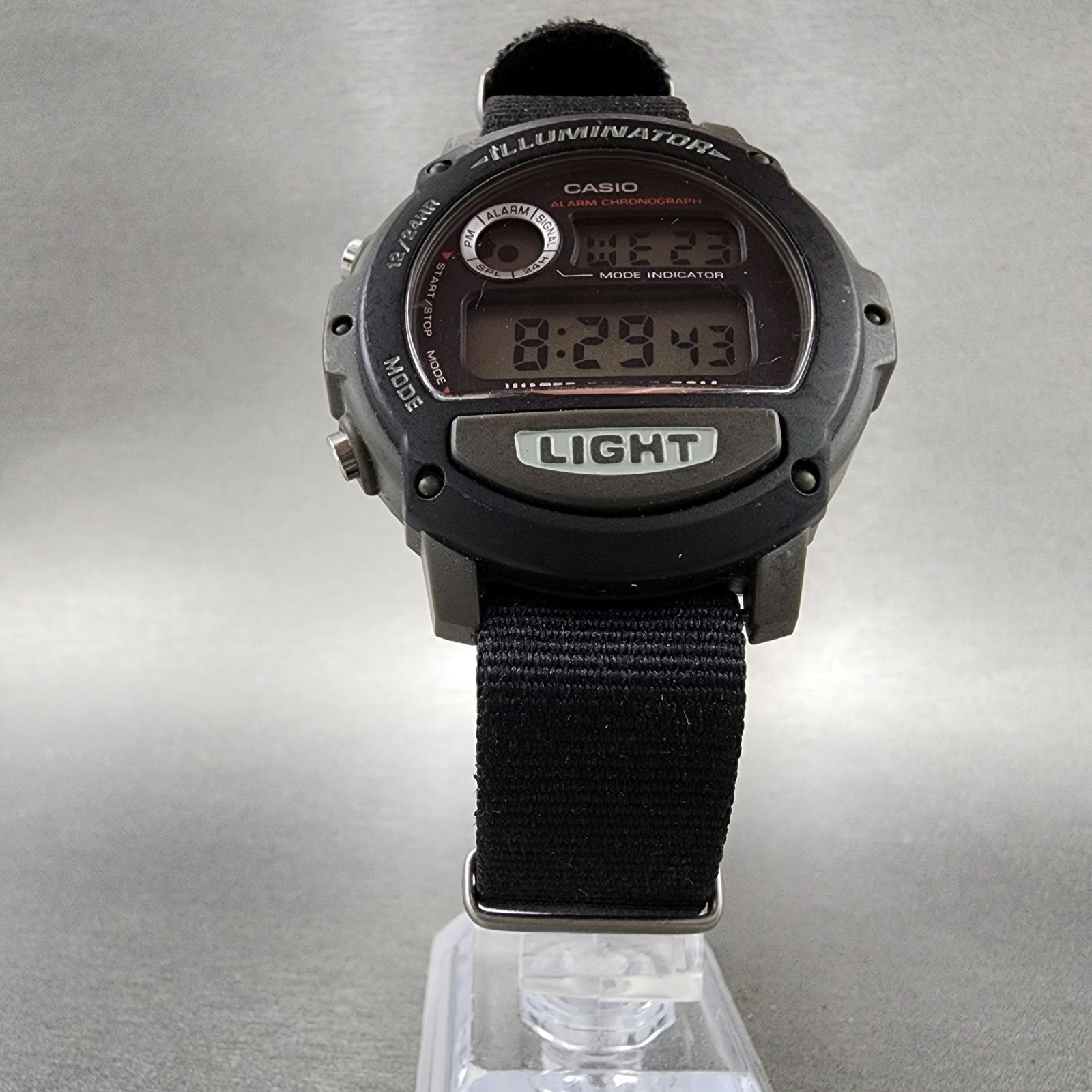 Casio Illuminator Watch Men 44mm Digital Silver LCD Alarm Chrono W87H New Batt5