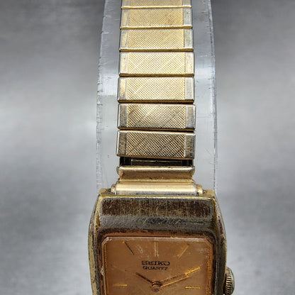 Seiko Watch Women 16mm Gold Dial Gold Tone Rectangle 2C205059 New Battery4