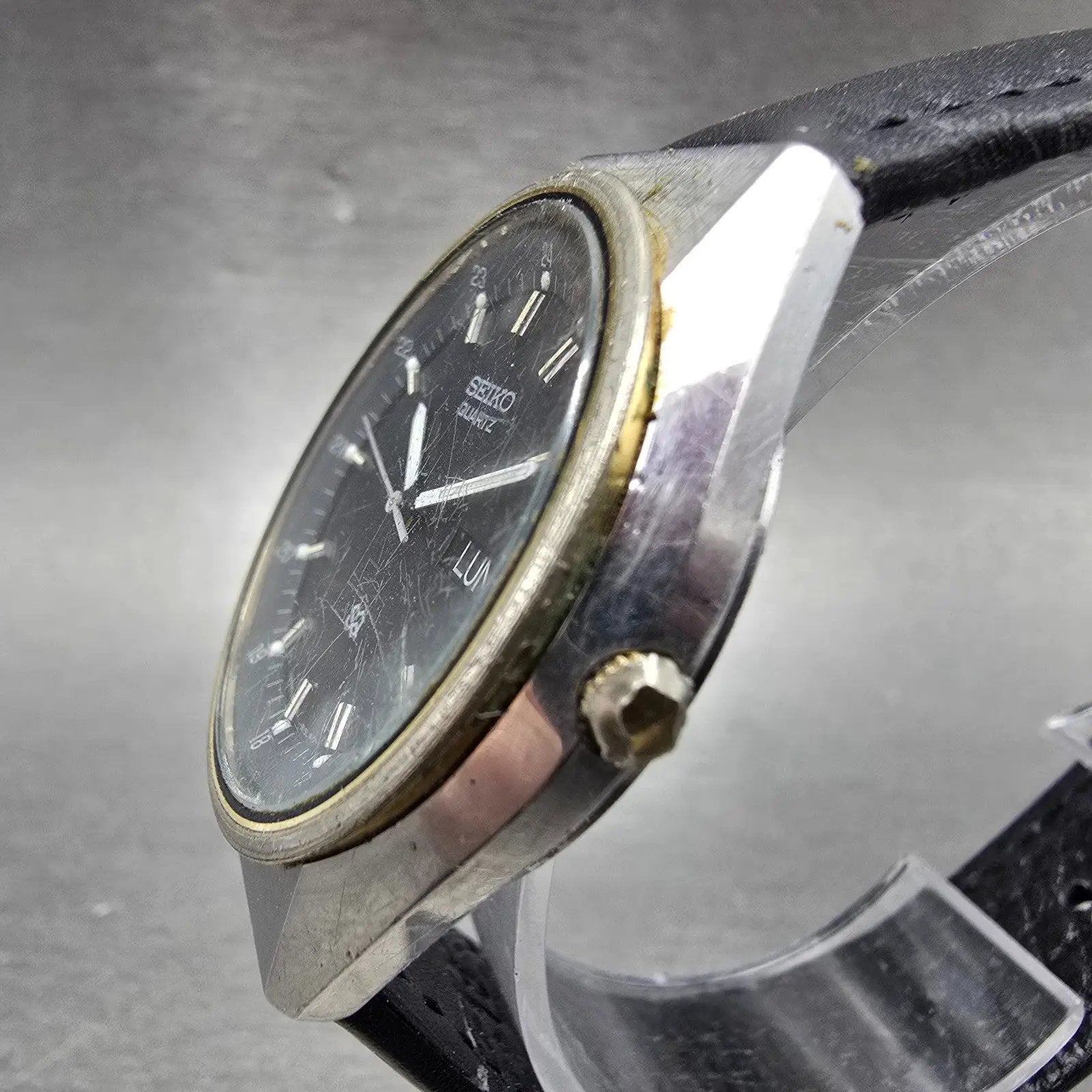 Seiko SQ Watch Men 34mm Black Dial Two Tone Daydate READ!!!!! 8223-8009 New Batt2