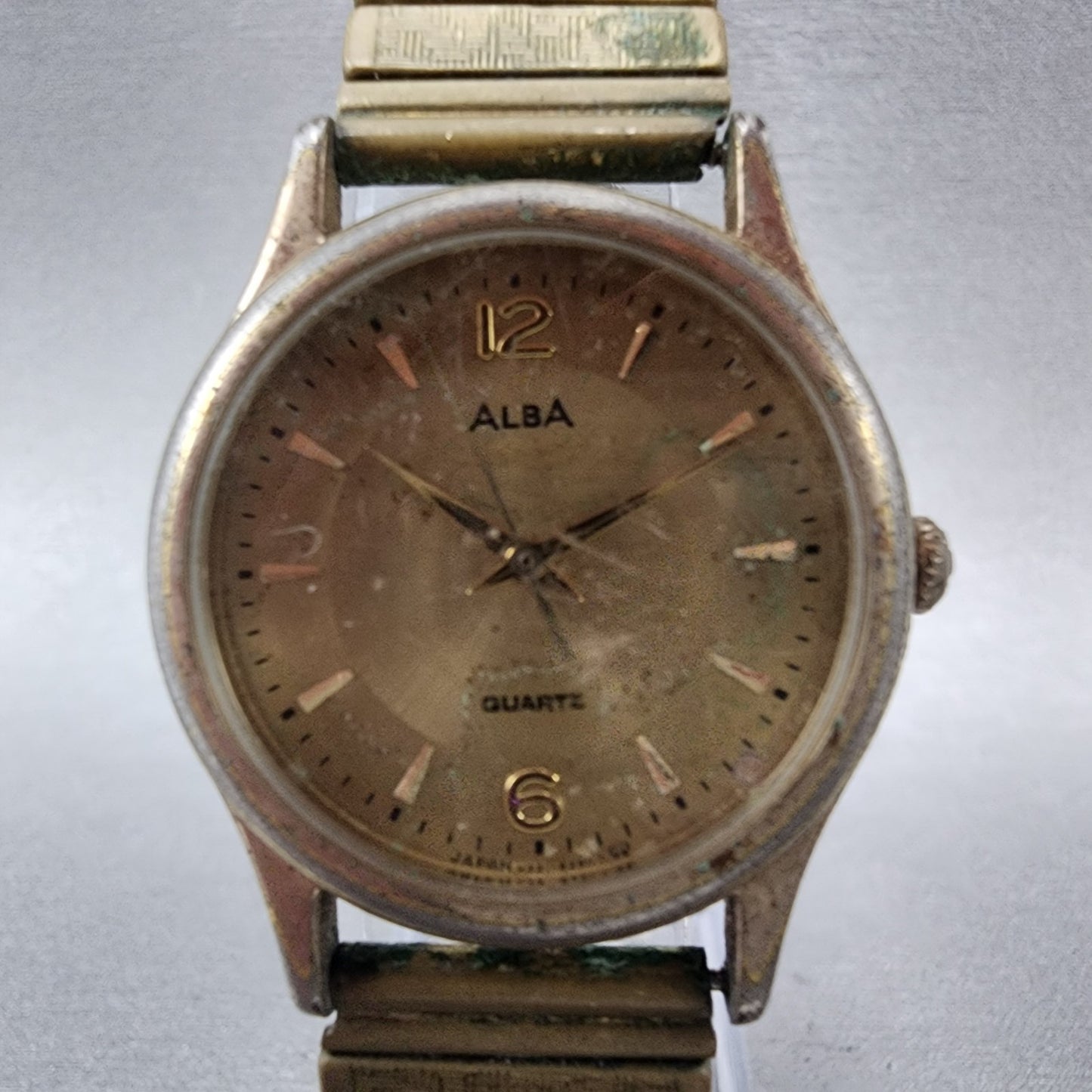 Seiko Alba Watch Women 30mm Gold Dial Gold Tone V3216220 New Battery1