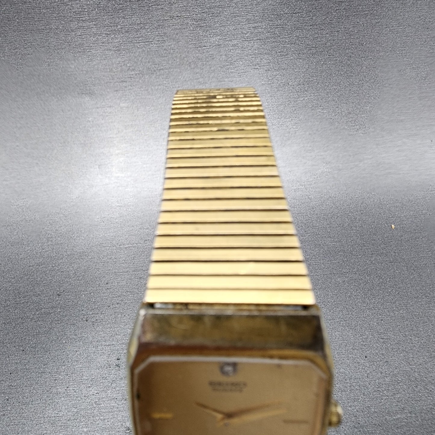 Seiko Watch Men 26mm Gold Dial Gold Tone Rectangle 6530-5089 New Battery