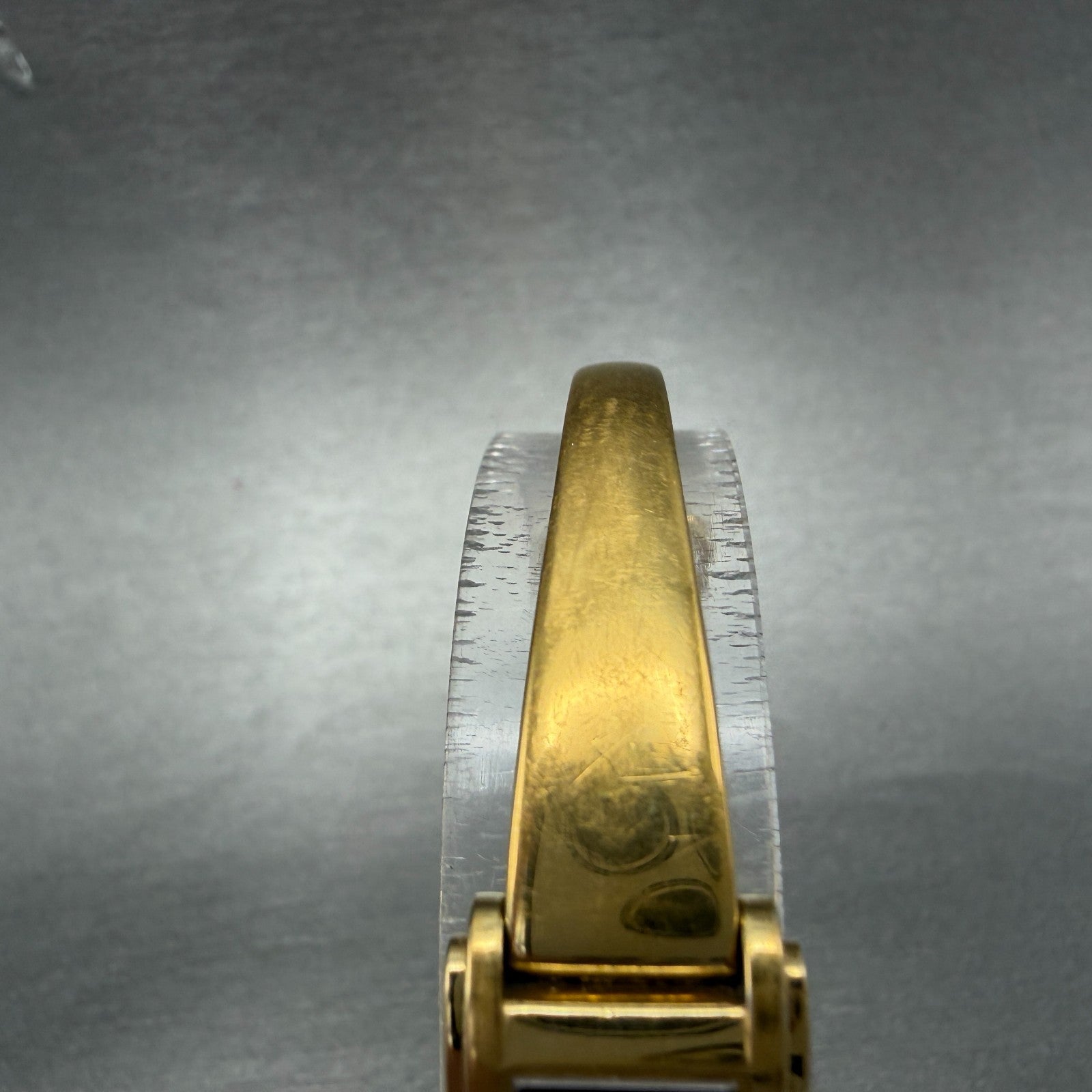Gucci Tank Watch Women 14mm Black Dial Gold Tone Rectangle 109 New Battery4