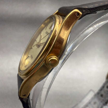 Seiko Spirit Watch Women 20mm Gold Dial Gold Tone Oval 4N21-5200 New Battery2