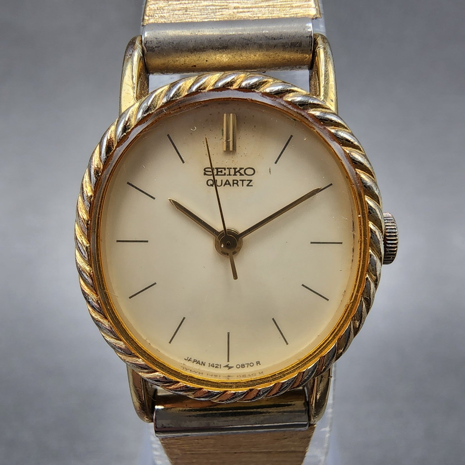 Seiko Watch Women 20mm Cream Dial Gold Tone 14215510 New Battery1