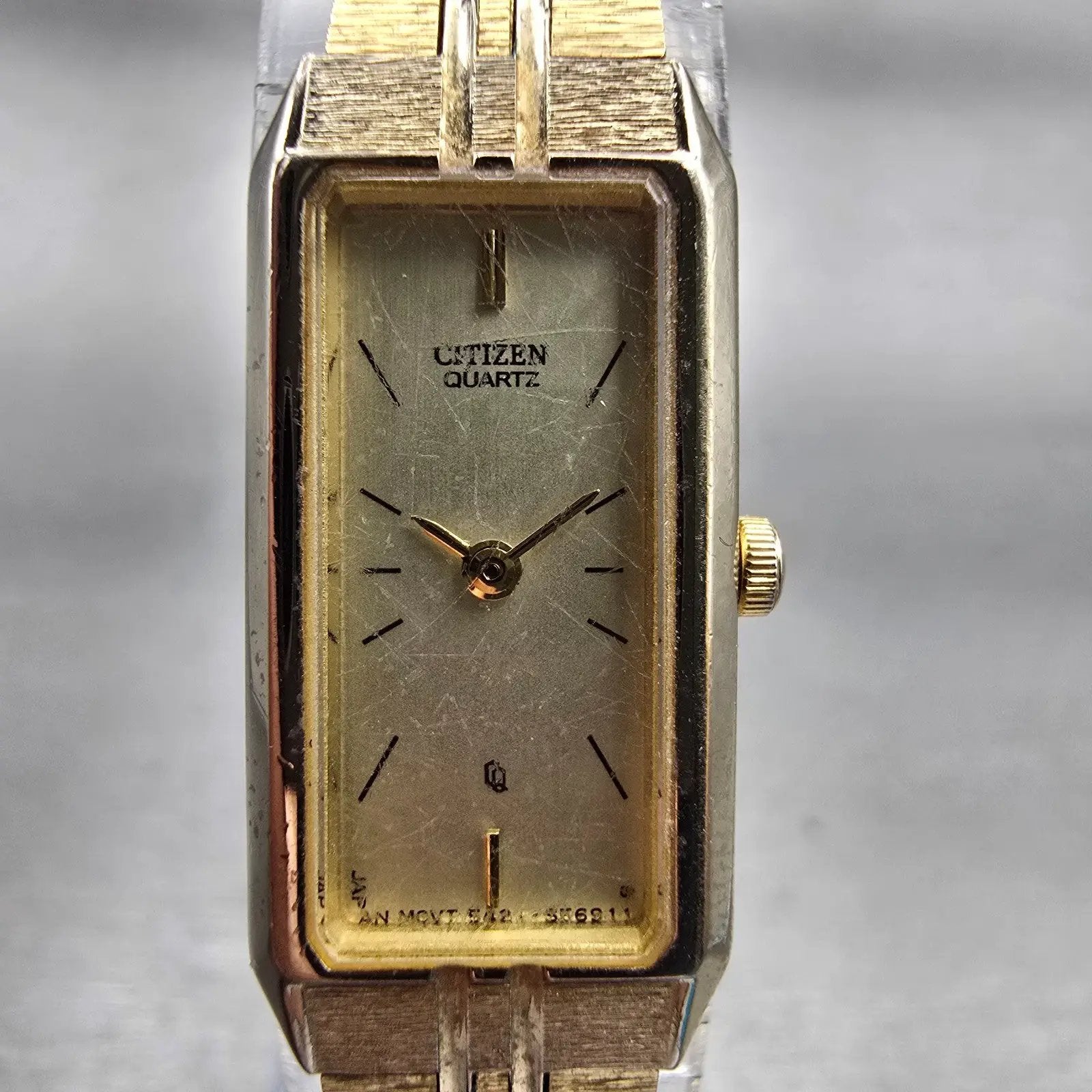 Citizen CQ Watch Women 13mm Champagne Dial Gold Tone 5421-S18523 New Battery VTG1