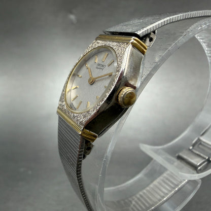 Seiko Watch Women 16mm Silver Dial Two Tone Round 2C20-0259 New Battery 56G2