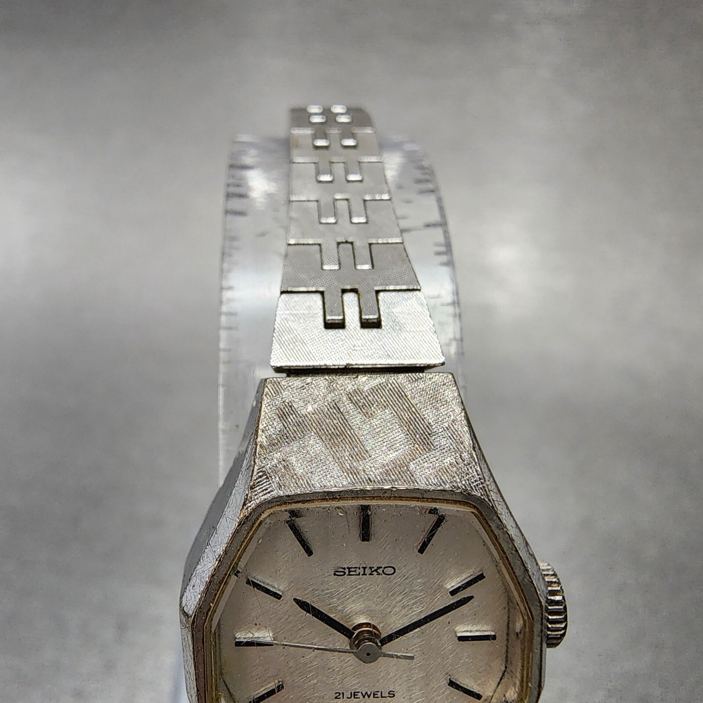 Seiko Watch Women 19mm Silver Dial Silver Tone Manual Octagon 11043390 Runs5