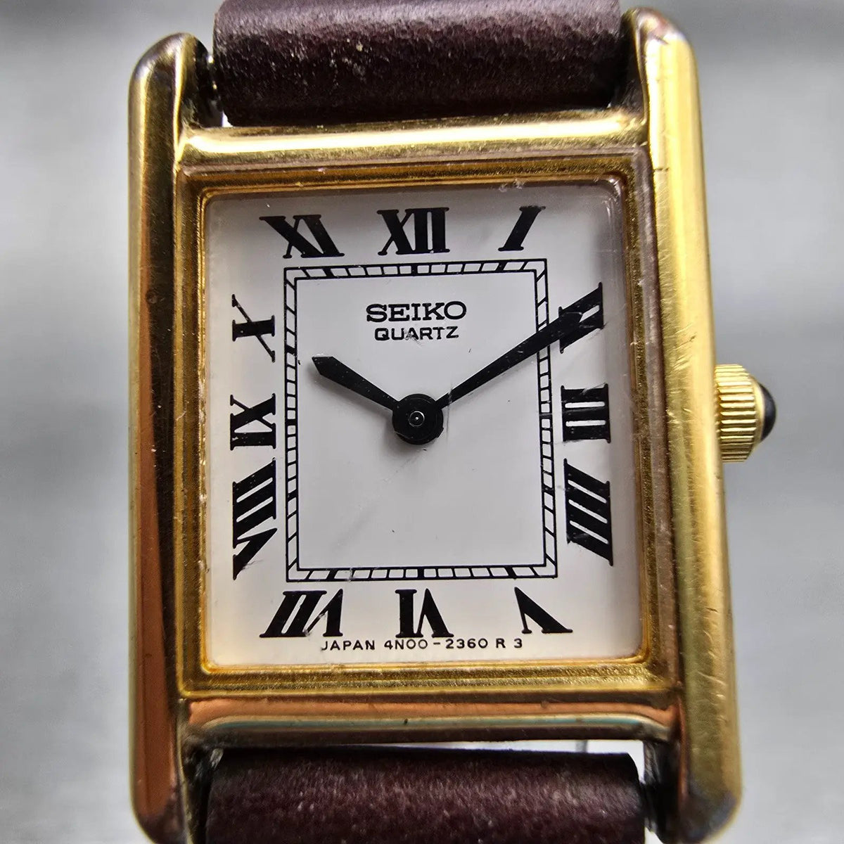 Seiko Tank Watch Women 18mm White Dial Gold Tone Rectangle 4N00-5809 New Battery1