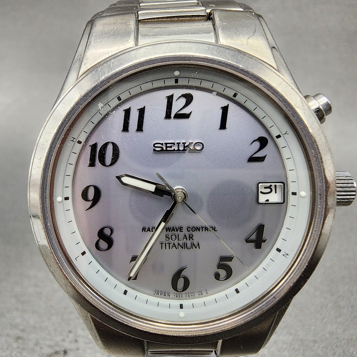 Seiko Solar Watch Men 38mm Silver Dial Titanium Atomic Date Round Runs 7B220AD02