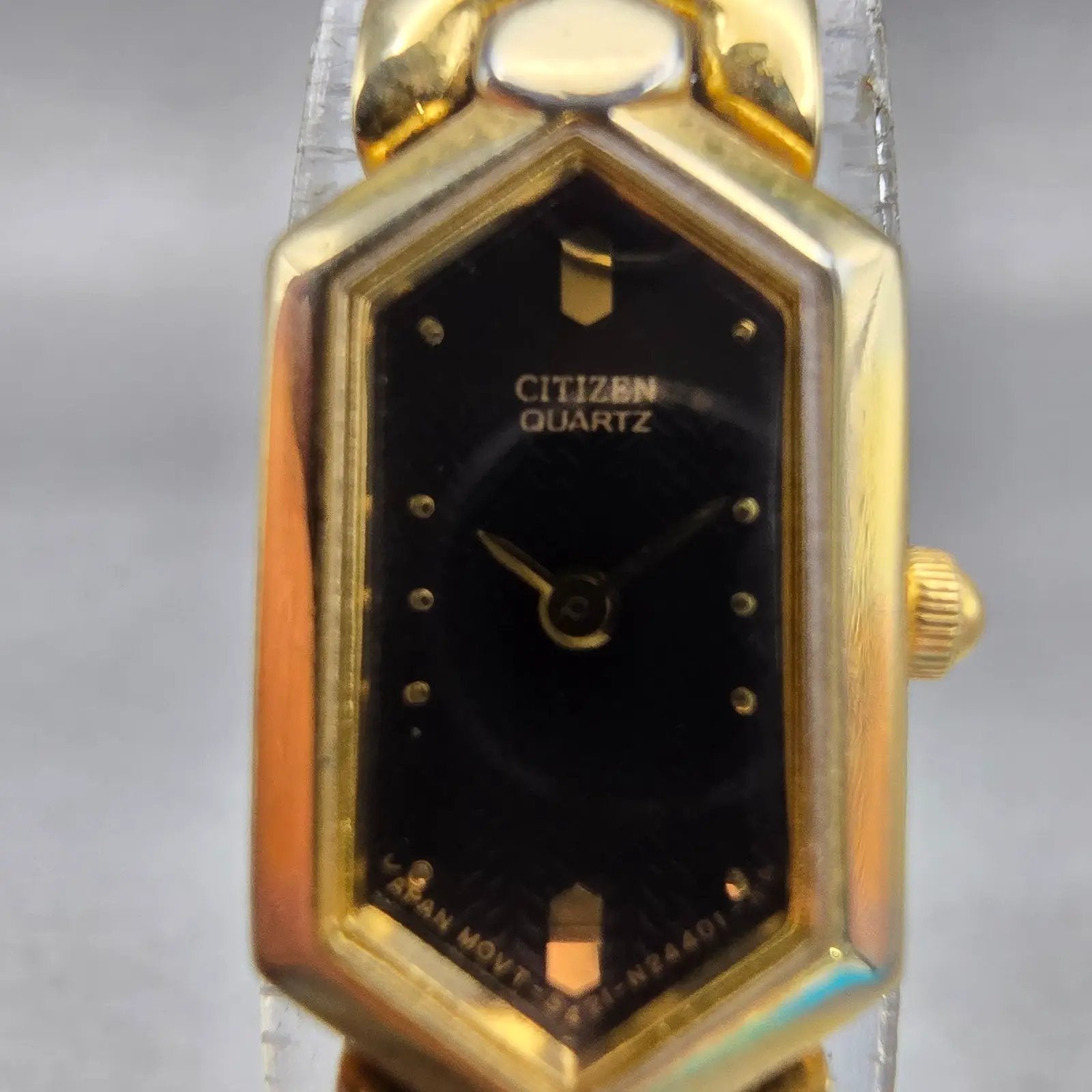 Citizen Watch Women 13mm Black Dial Gold Tone Rectangle 5421-S41185 New Battery1