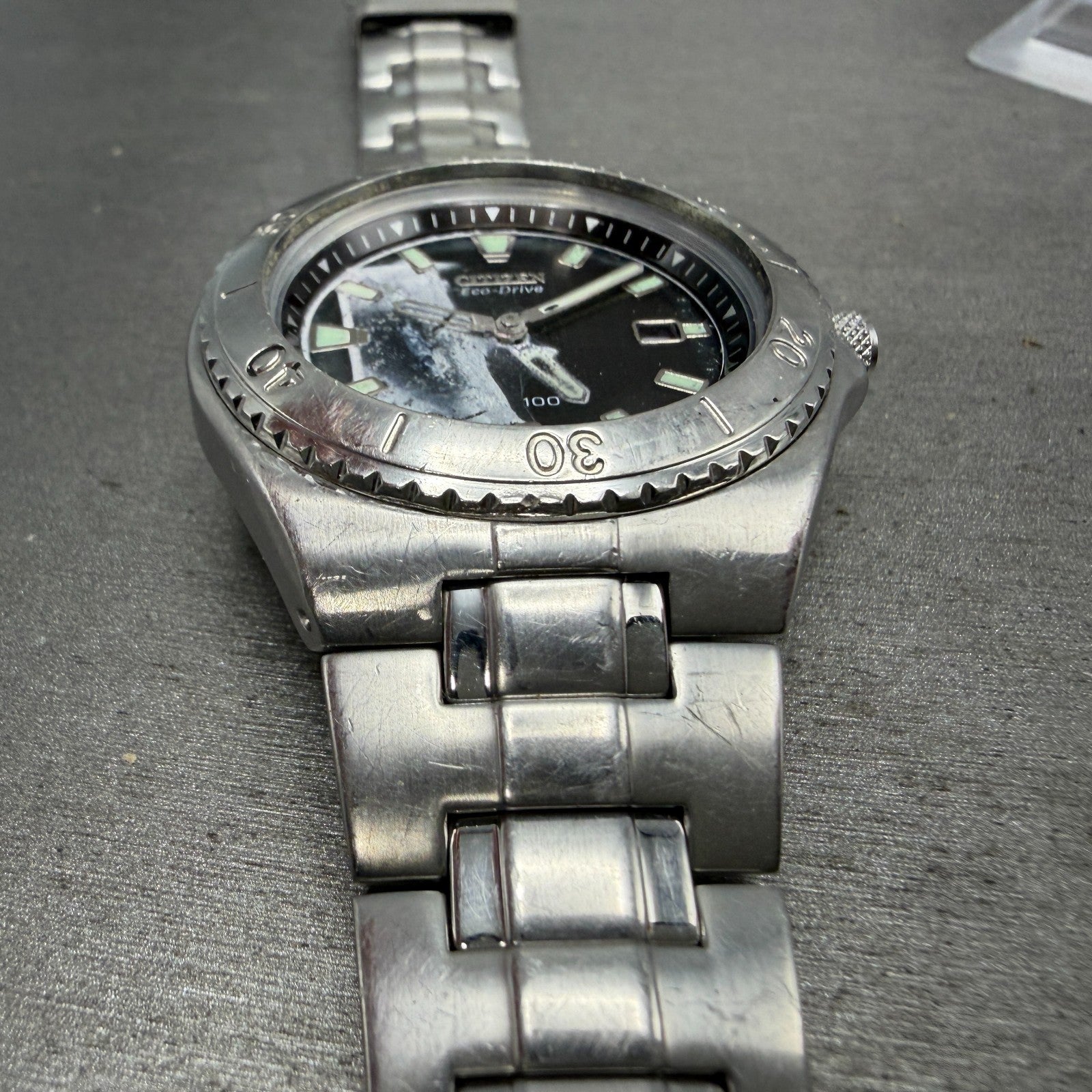 Citizen Eco-Drive Watch Men 40mm Black Dial Silver Tone Date E110-K000432 PARTS3