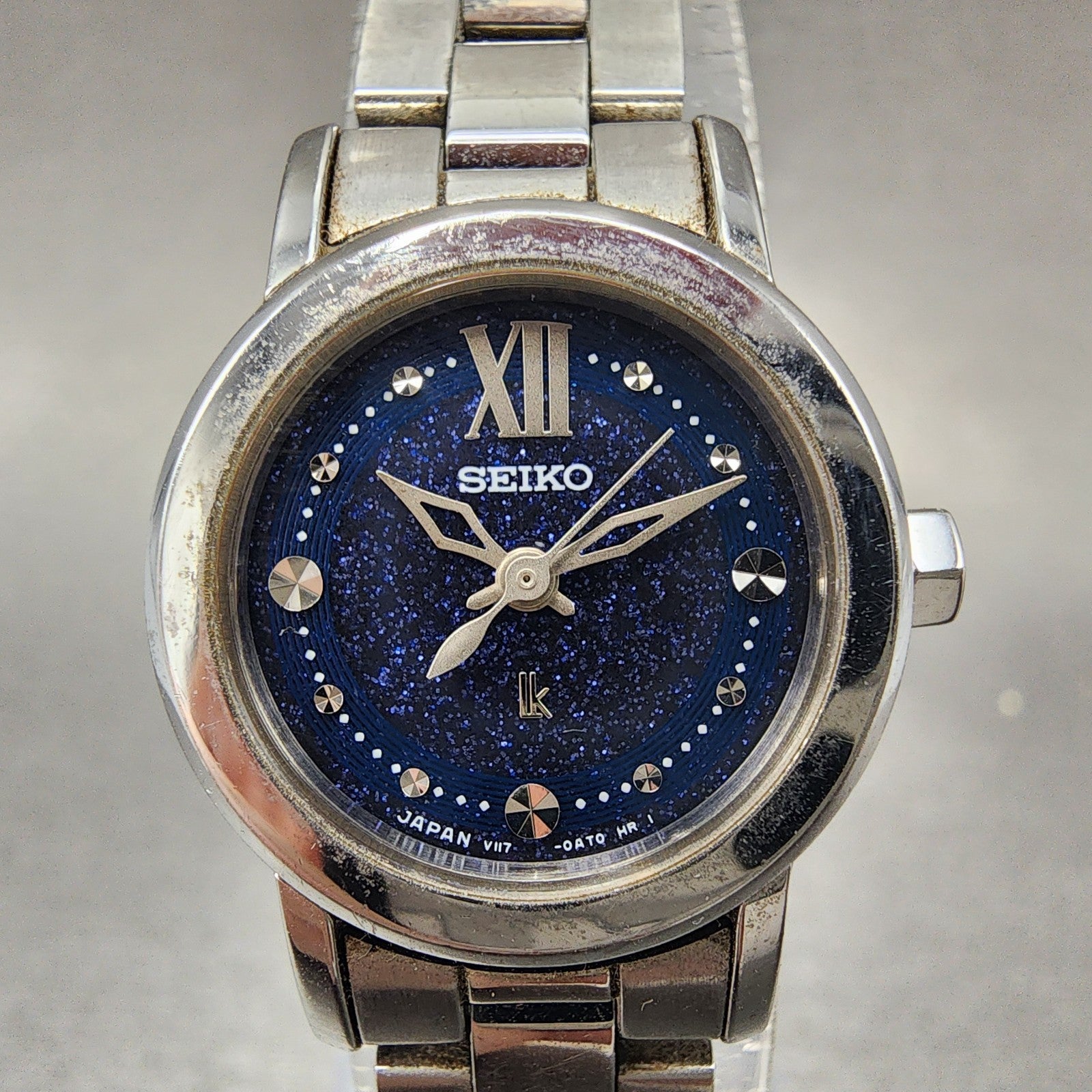 Seiko Solar Lukia Watch 22mm Women Blue Dial Steel Round V1170AK0 Runs1