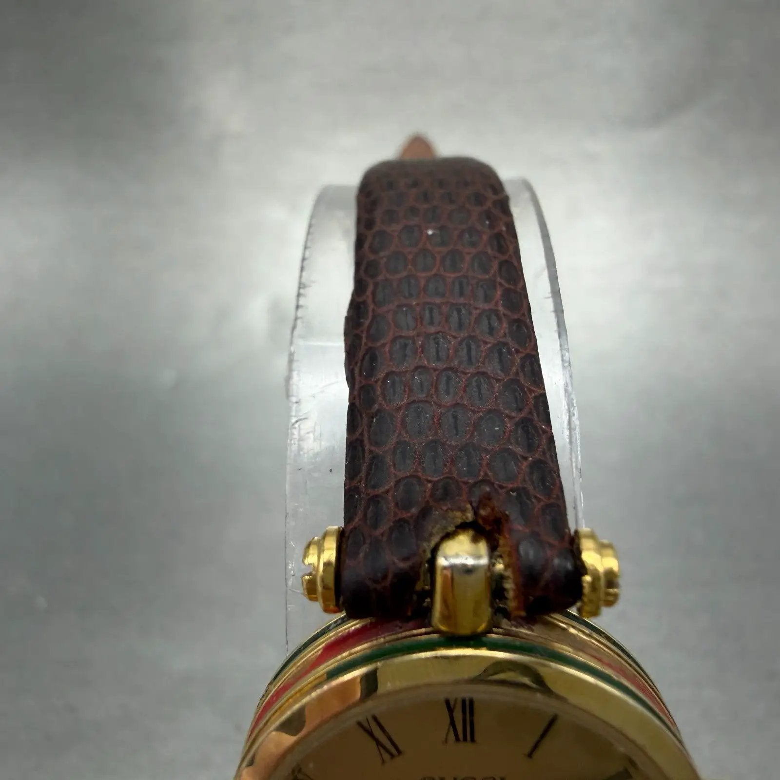 Gucci 2000L Watch Women 22mm Champgne Dial Gold Plated Round New Battery Vintage4