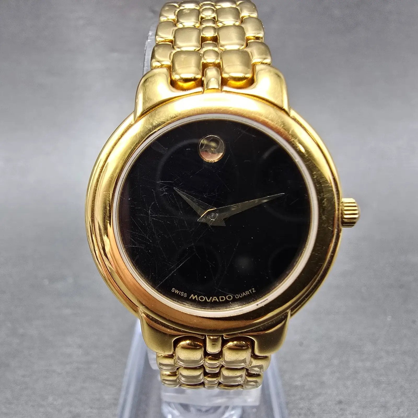 Movado Museum Watch Women 26mm Black Dial Gold Tone Round 87.A1.833 New Battery0