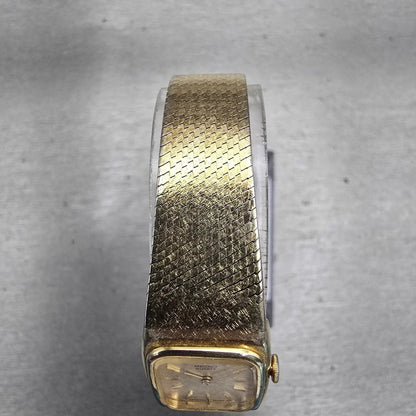 Seiko Watch Women 20mm Champagne Dial Gold Tone Rectangle 1400-5259 New Battery4