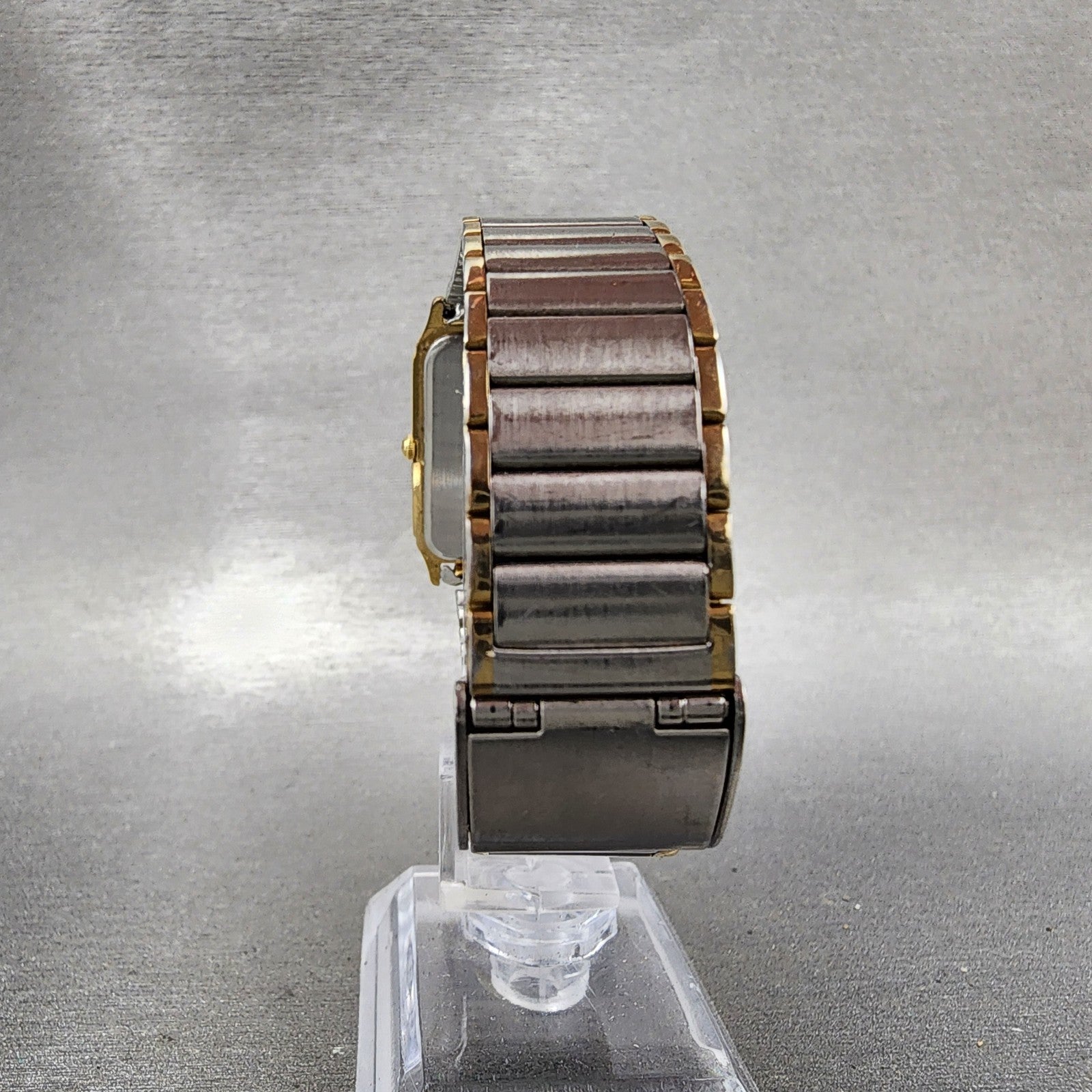Seiko Tank Watch Men 27mm Champagne Dial Two Tone Rectangle 5e315a10 NewBattery7