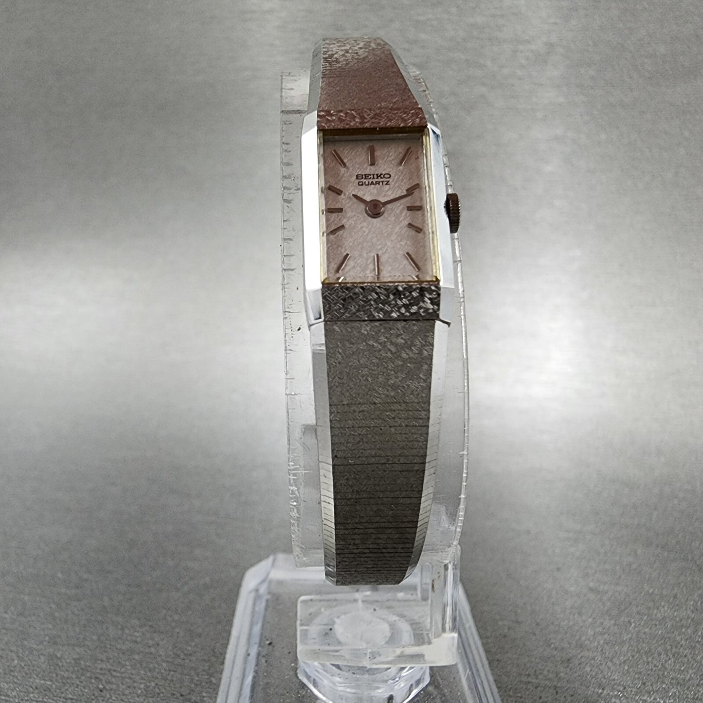 Seiko Tank Watch Women 12mm Silver Dial Silver Tone 2e205029 New Battery5