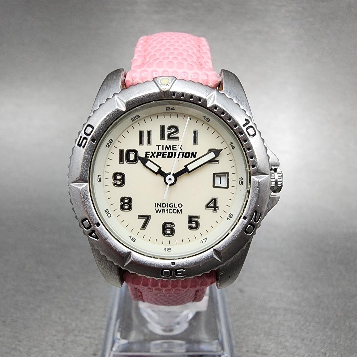 Timex Expedition Watch Women 31mm Cream Dial Steel Date Round New Battery0