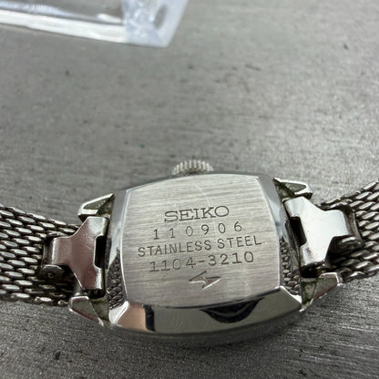Seiko Tank Watch Women 17mm Silver Dial Silver Tone manual 1104-3210 Runs9