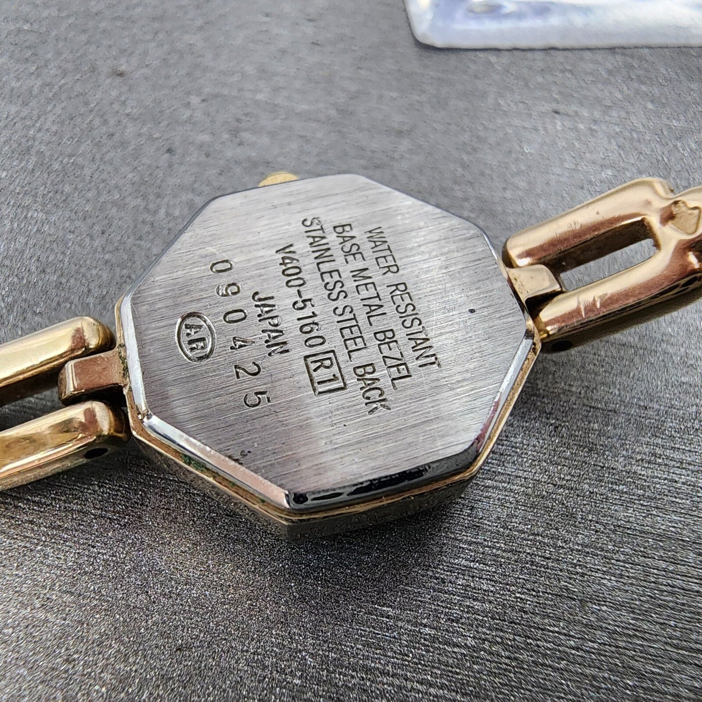 Seiko Alba Pino Watch Women 19mm Black Dial Gold Tone Octagon V4005160 New Batt9