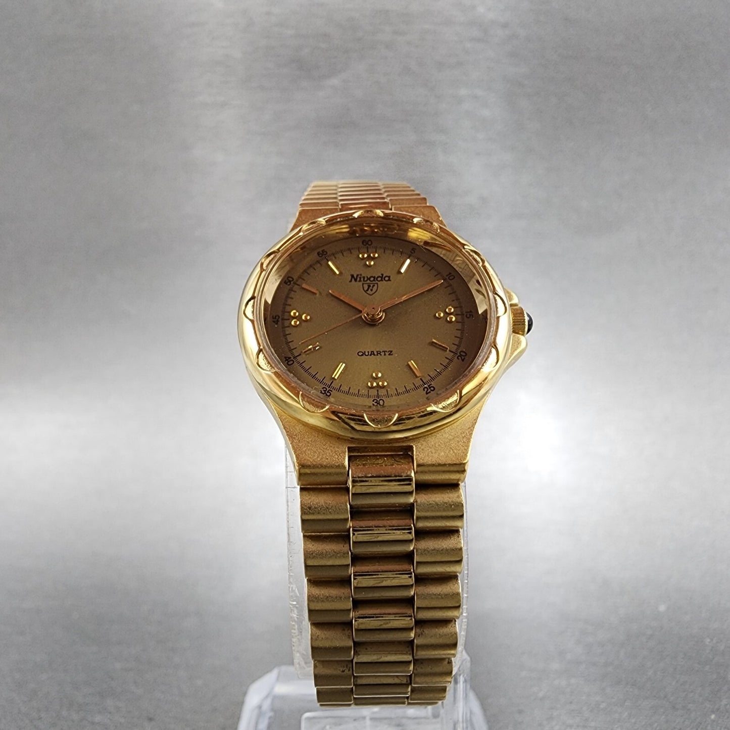 Nivada Watch Women 23mm Gold Dial Gold Tone Round N5700 PARTS6
